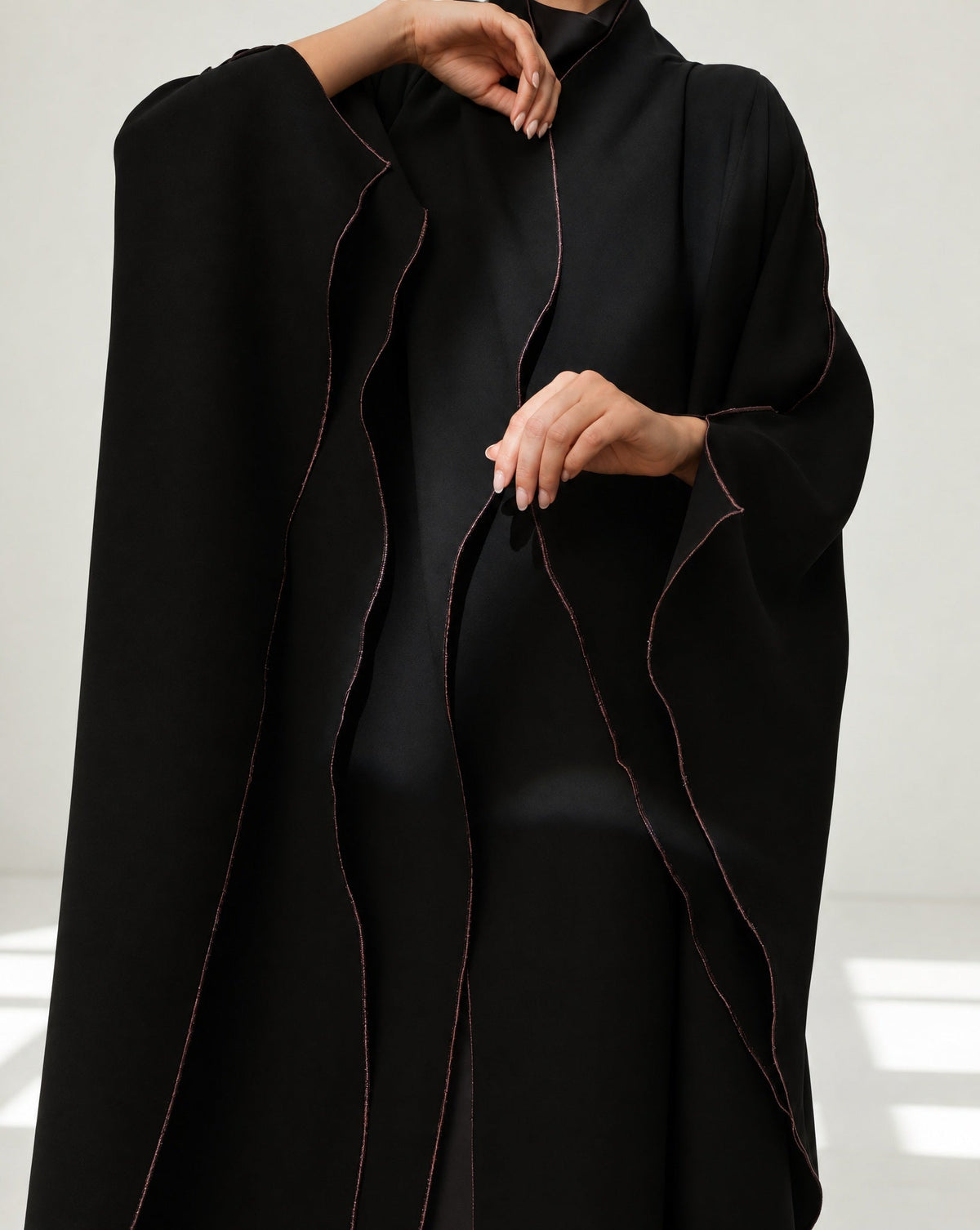 G249-BLK – Black Crepe Abaya - GUL - MIRA Y MANO