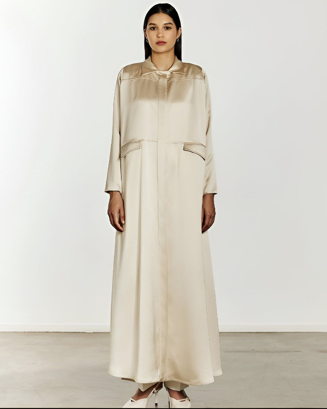 HAMADIS TRANSITION IN BEIGE ABAYA - HAMADIS - MIRA Y MANO