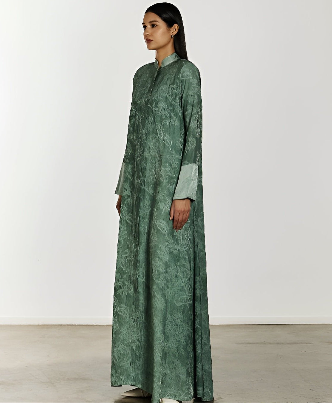 SOFT RARE ABAYA - HAMADIS - MIRA Y MANO