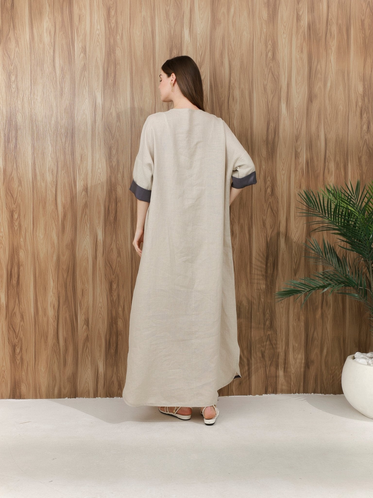 SS25 - ITQ - 132601 DRESS - ITQANI - MIRA Y MANO