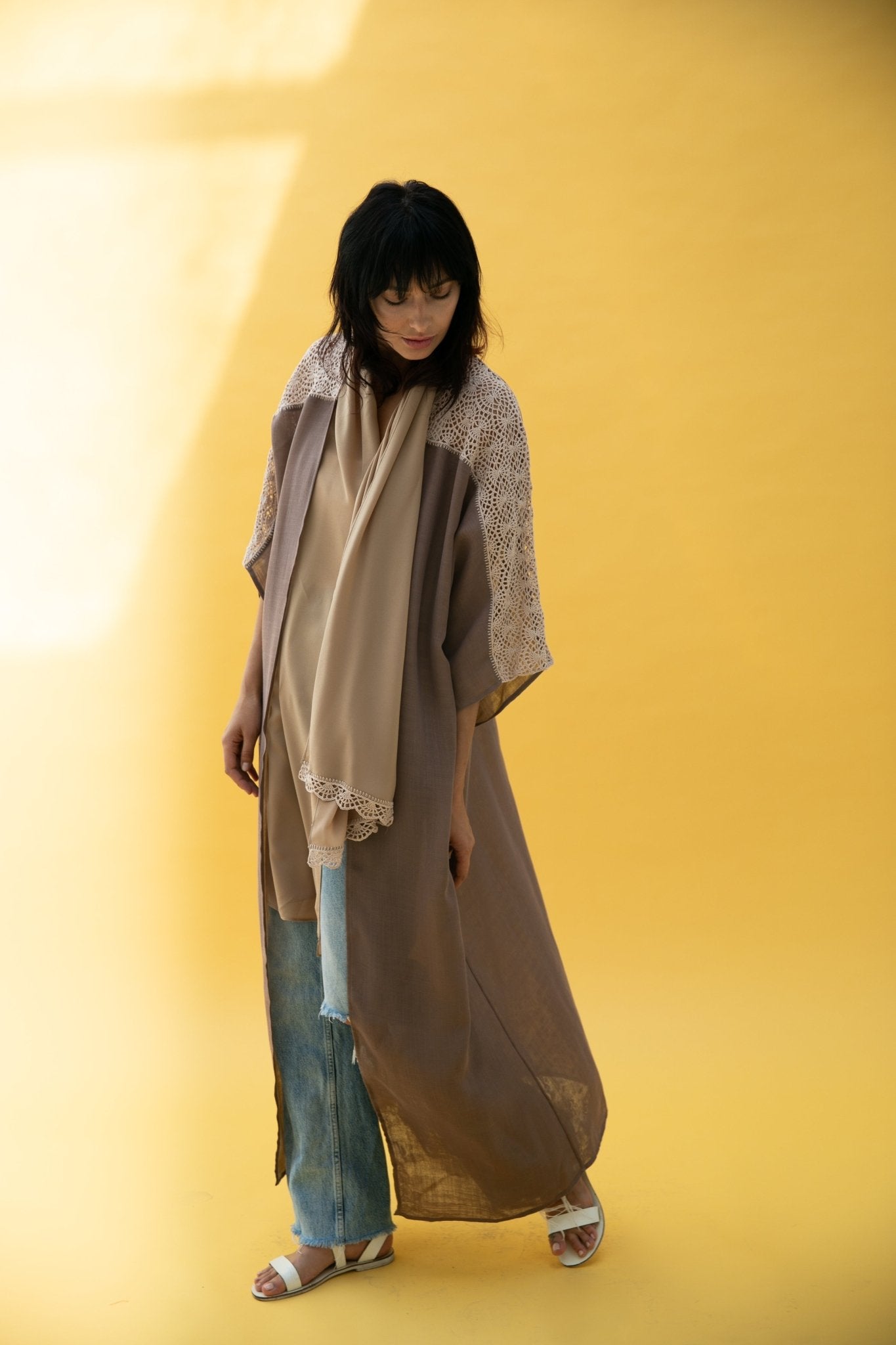 A - CRO1 - BR ABAYA - JAMELOO - MIRA Y MANO