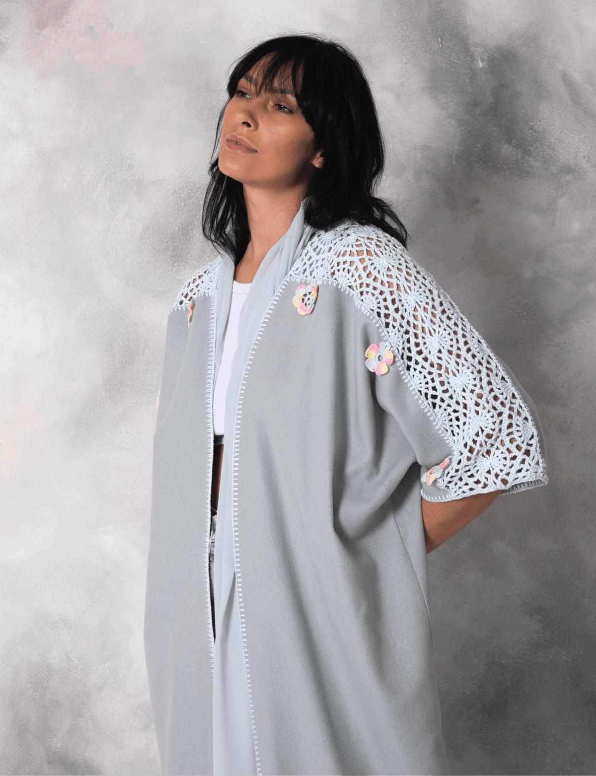 F208 ABAYA - JAMELOO - MIRA Y MANO