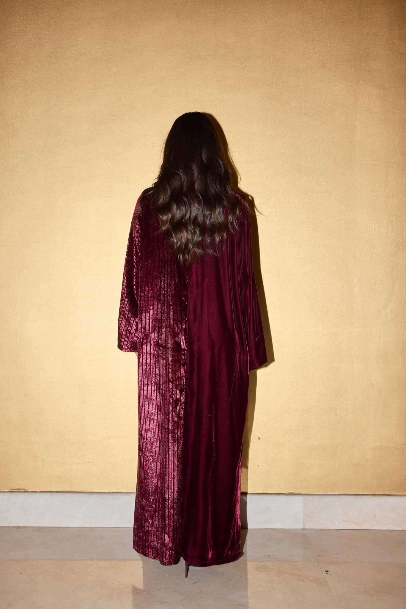 YARA MAROON KAFTAN - KAI - MIRA Y MANO