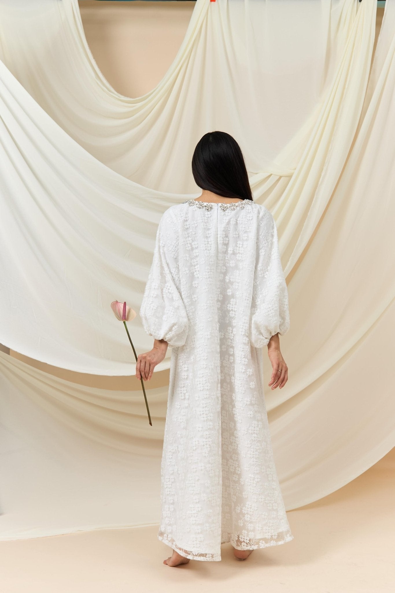 ORIENTAL OPULENCE KAFTAN - KAIA LINENS - MIRA Y MANO