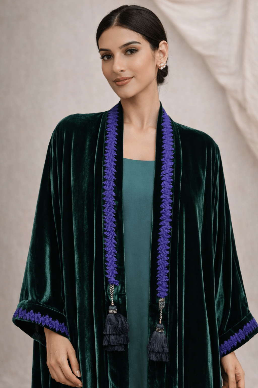 M0748 KRT ABAYA - KERTA COLLECTION - MIRA Y MANO