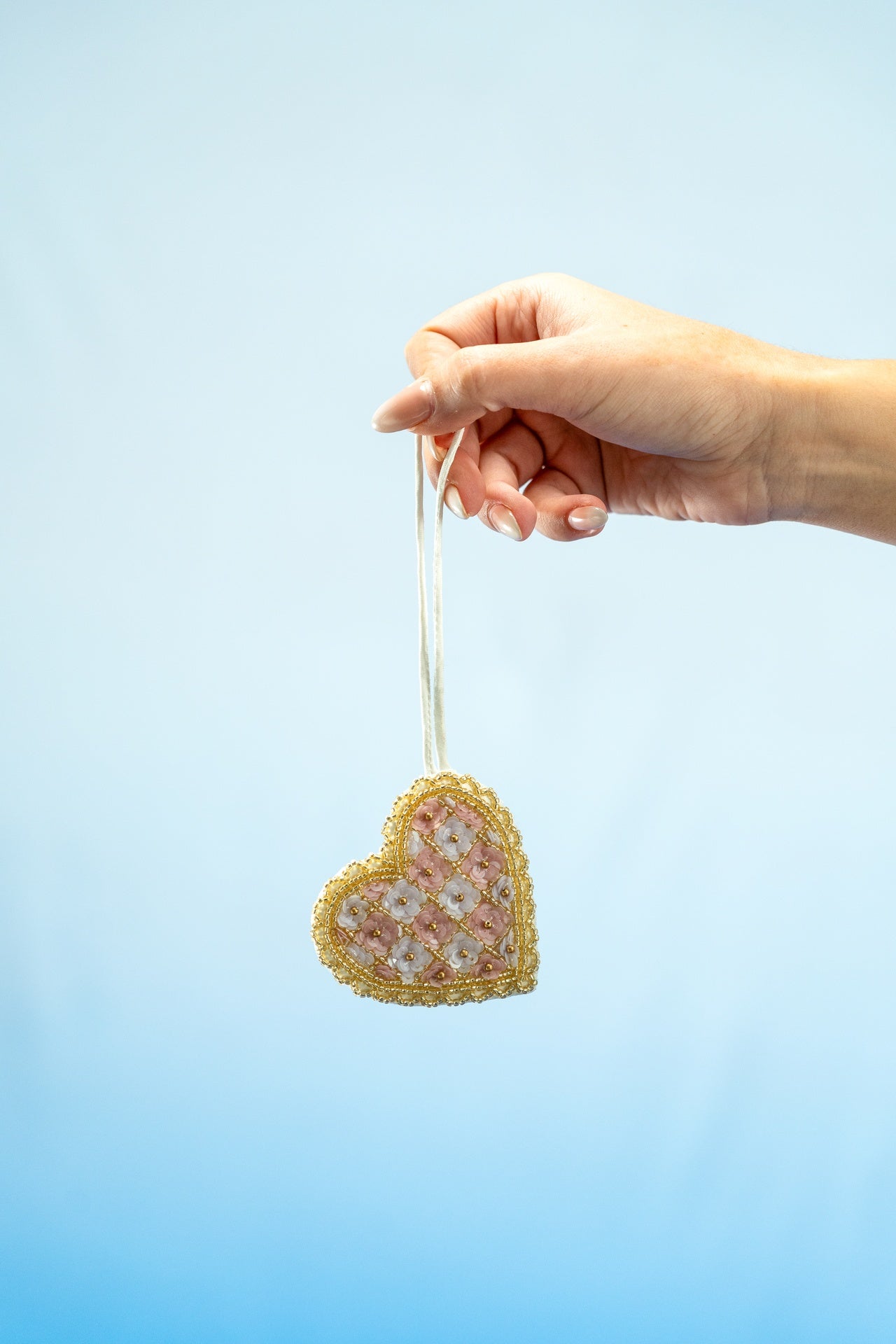 BH - 01 PLAID CHECKERED HEART CHARM - KHAM - MIRA Y MANO