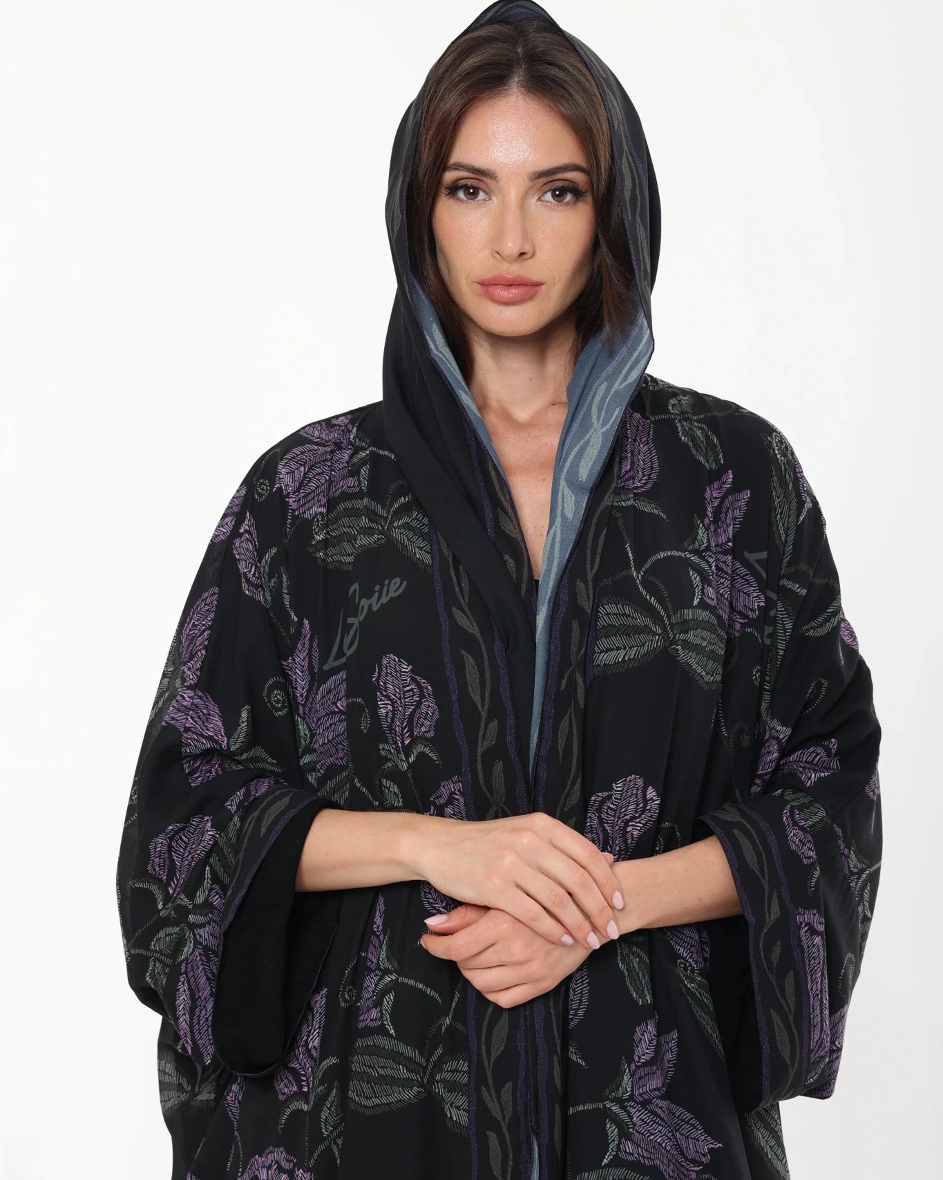 LAVENDER BLOOM ABAYA - LA SOIIE - MIRA Y MANO