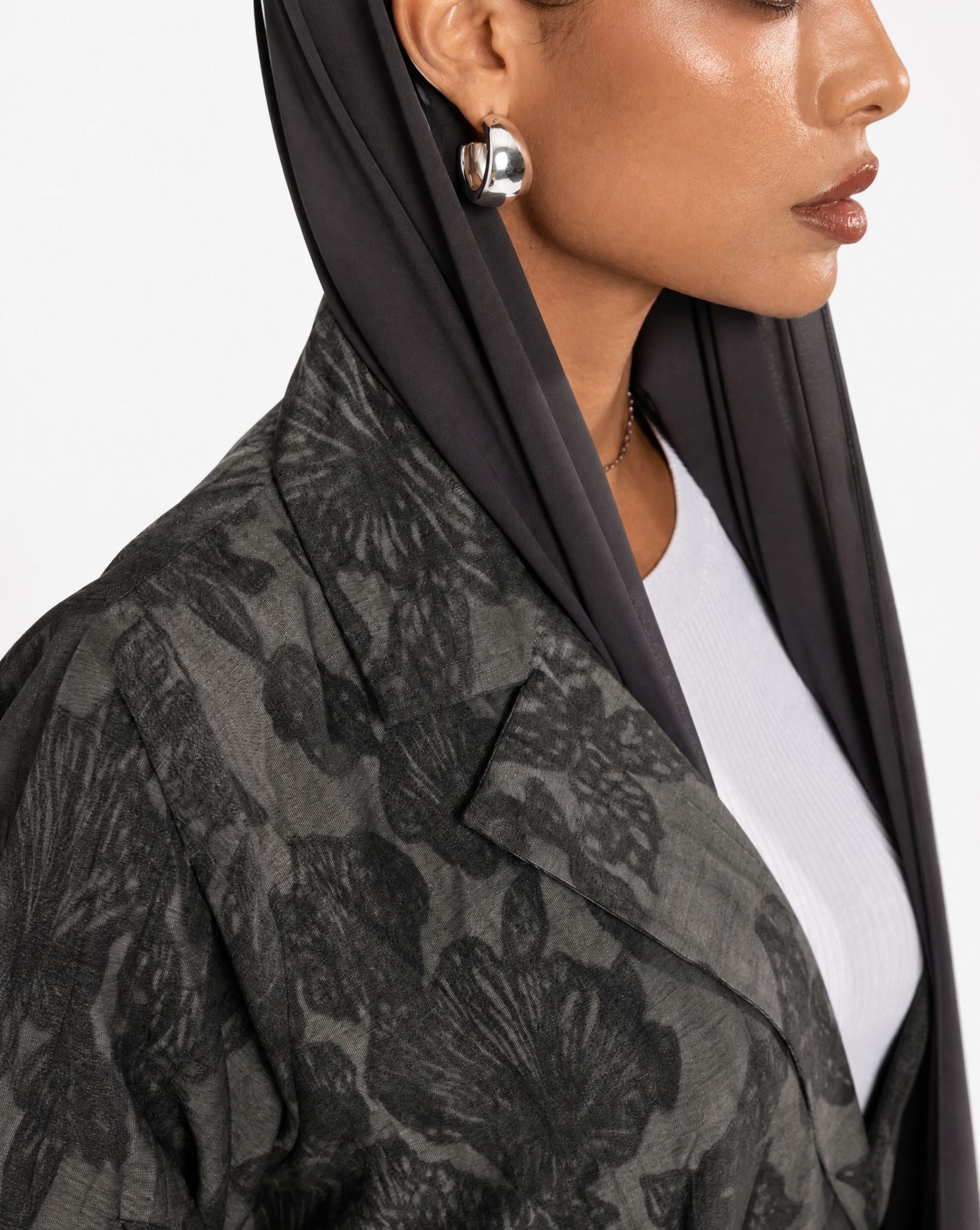 ROSE MIST ABAYA - LA SOIIE - MIRA Y MANO