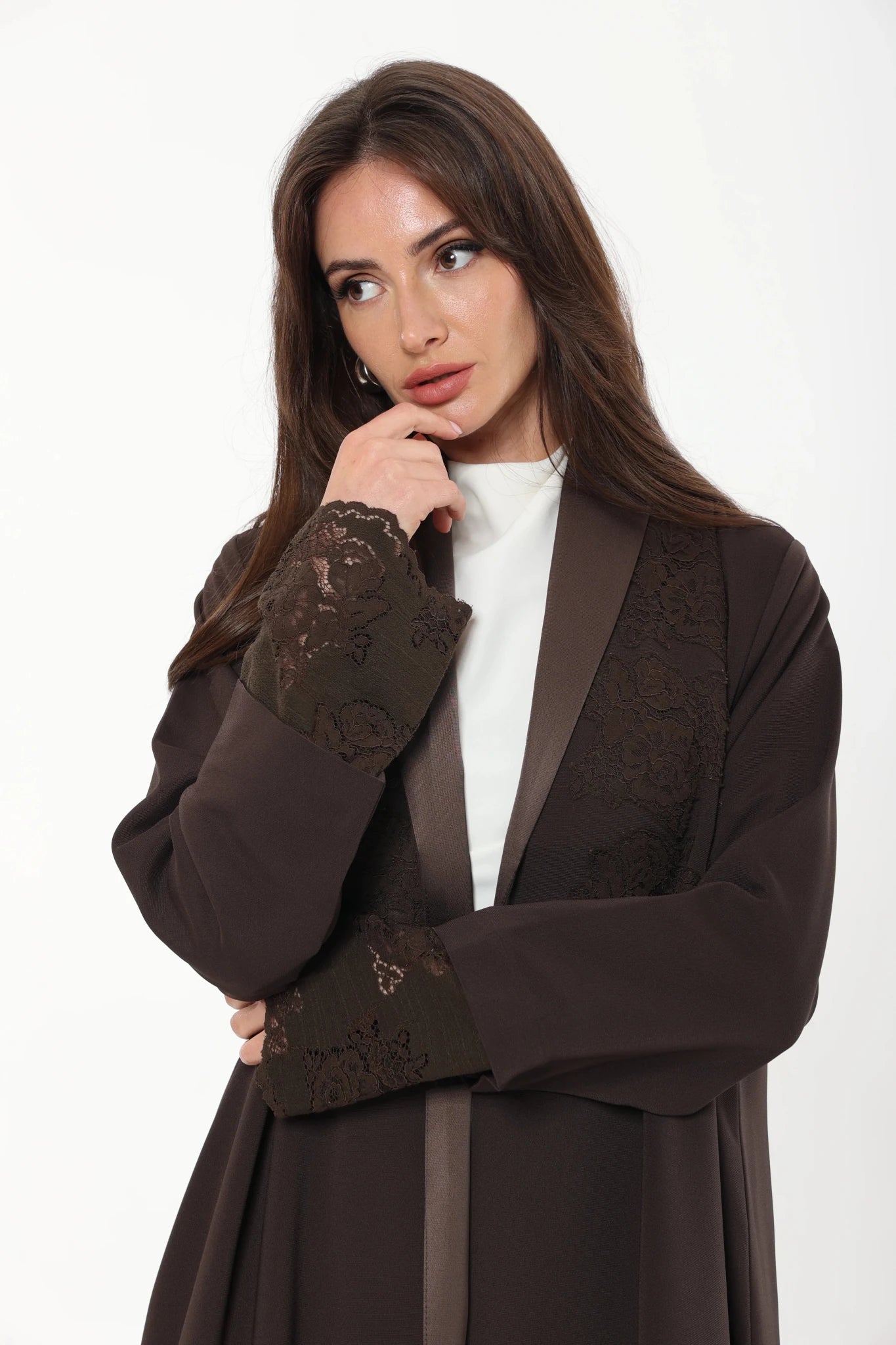 TIMELESS OLIVE ABAYA - LA SOIIE - MIRA Y MANO