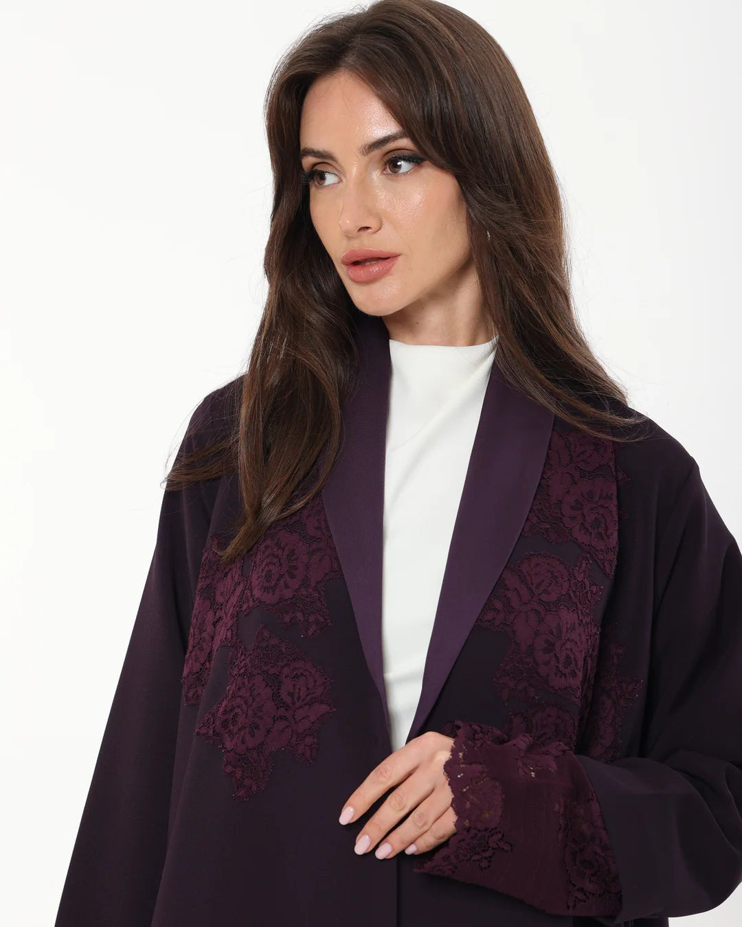 TIMELESS VIOLET ABAYA - LA SOIIE - MIRA Y MANO