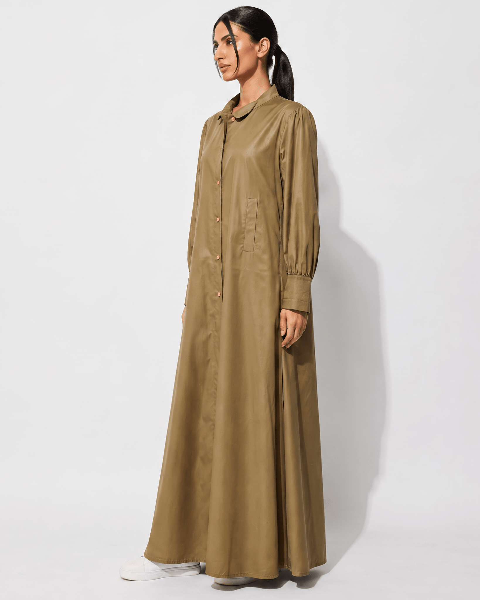 LA01193-OL – Olive Polyester Abaya - LAILA AL AWADHI - MIRA Y MANO