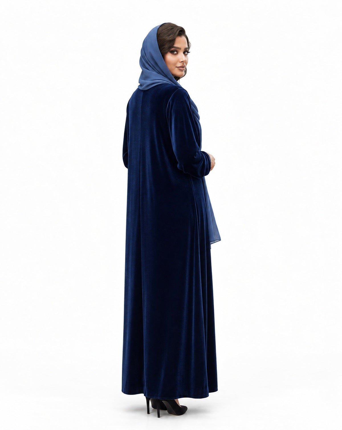 LOOK7-NV ABAYA VELVET - LAYERS-ALI - MIRA Y MANO