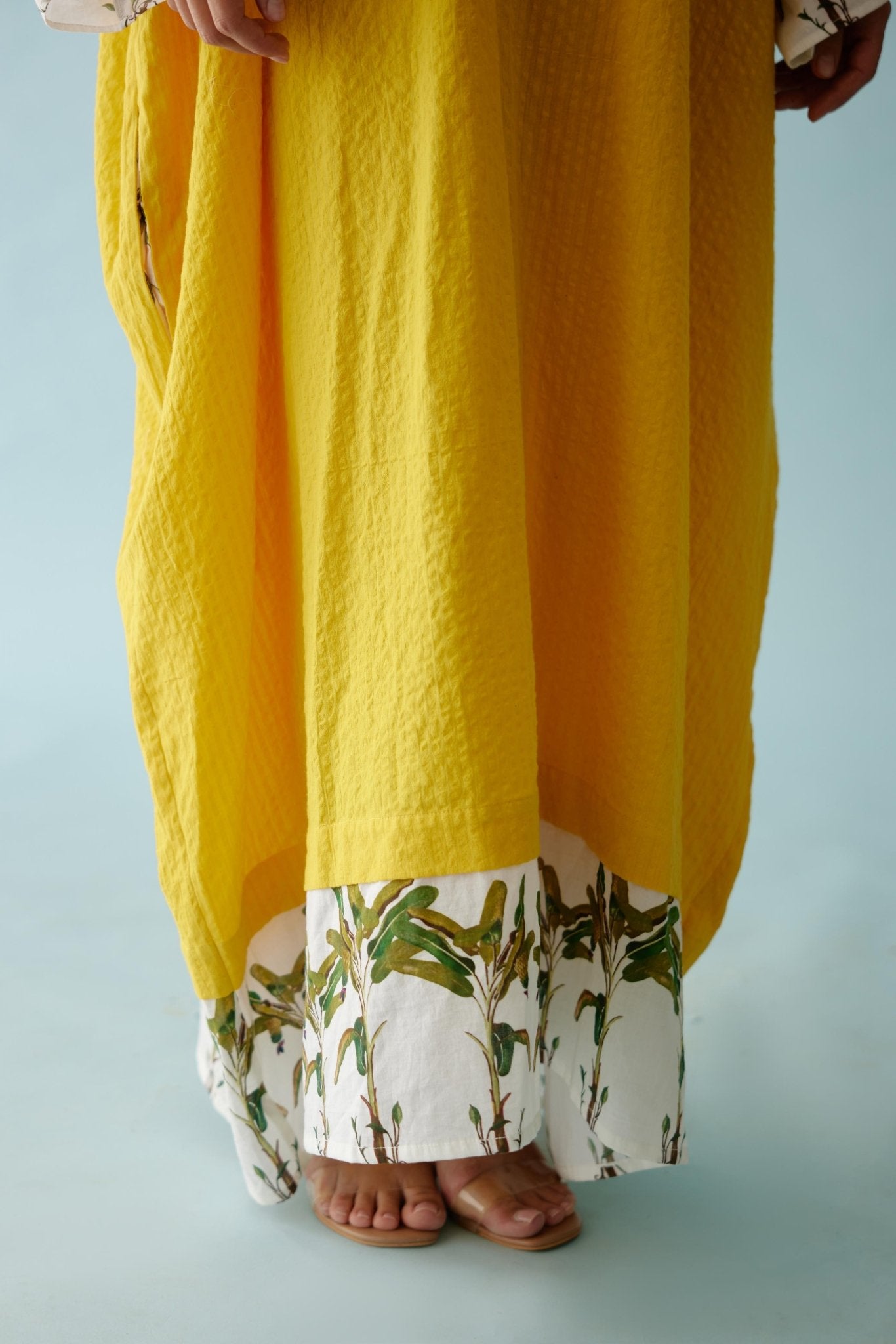 NKASS24 - 006 KAFTAN - LAYERS - NKA - MIRA Y MANO