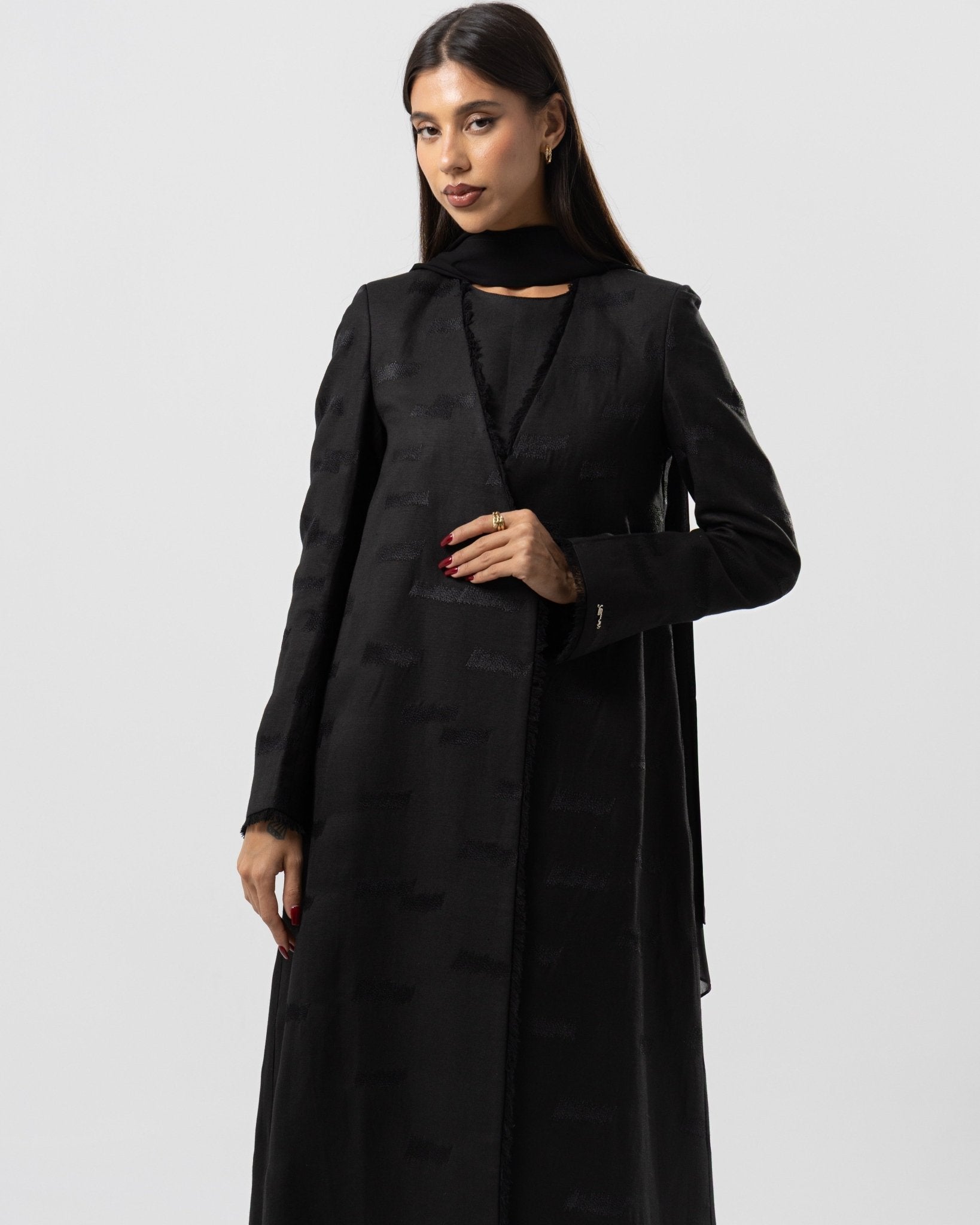 LE015 - BK ABAYA SET - LEGACY - MIRA Y MANO
