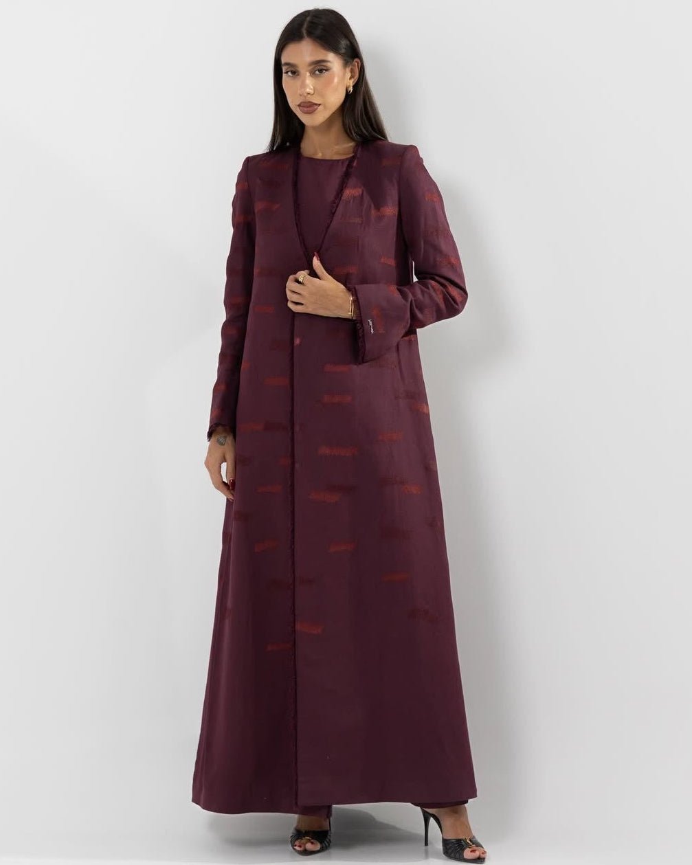 LE015 - MR ABAYA SET - LEGACY - MIRA Y MANO
