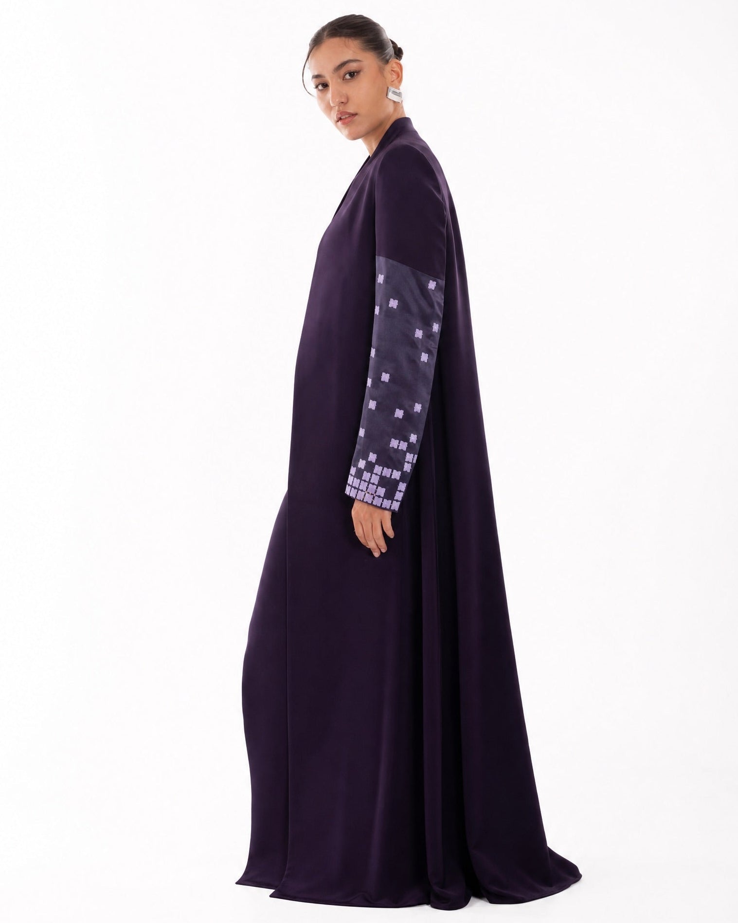 LE018-PU ABAYA SET - LEGACY - MIRA Y MANO