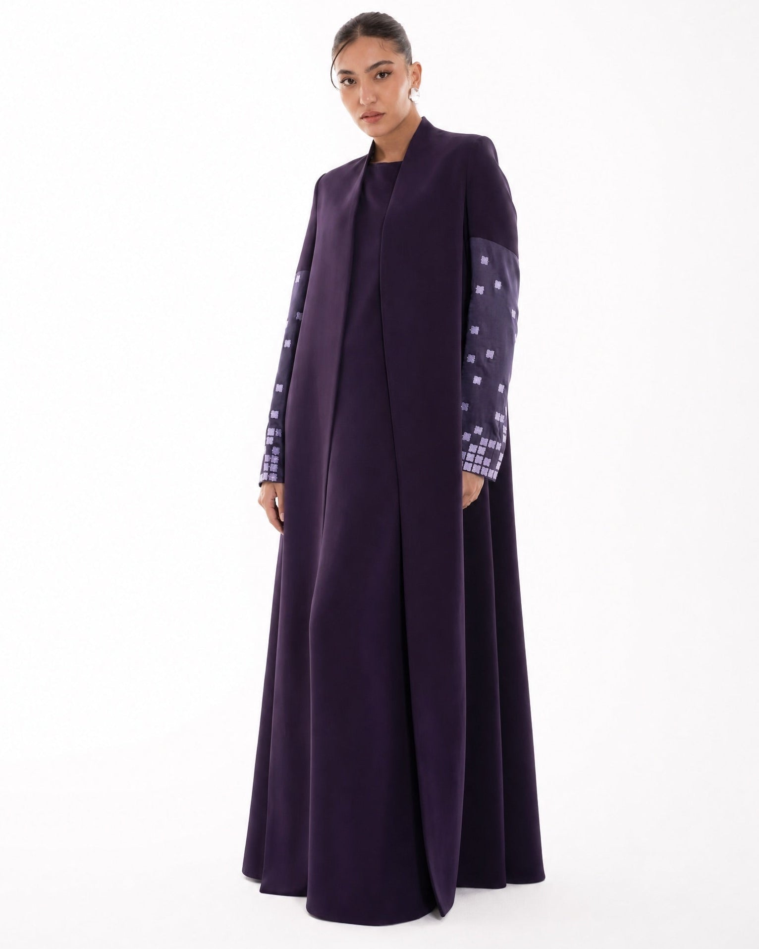 LE018-PU ABAYA SET - LEGACY - MIRA Y MANO