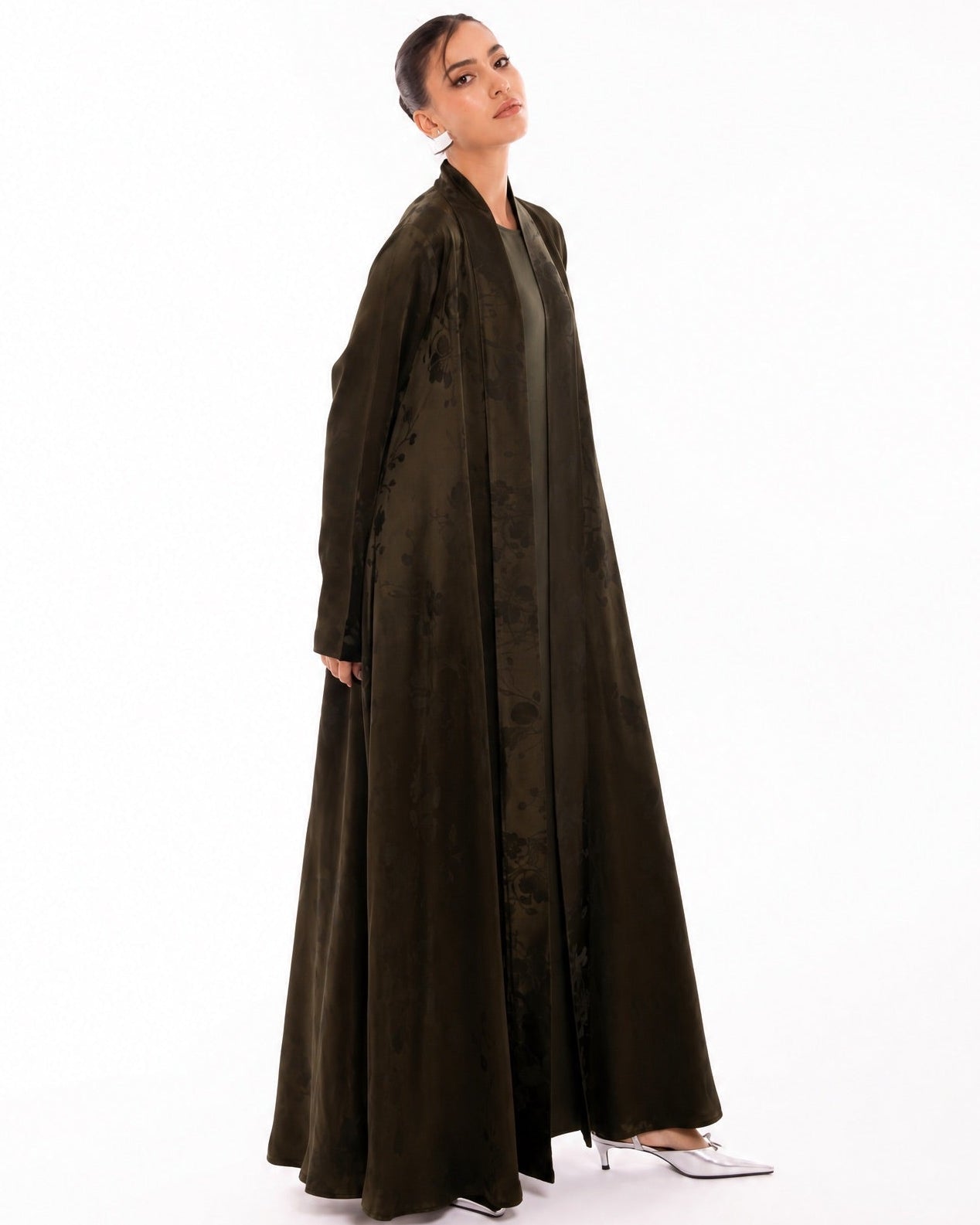 LE019-OL ABAYA SET - LEGACY - MIRA Y MANO