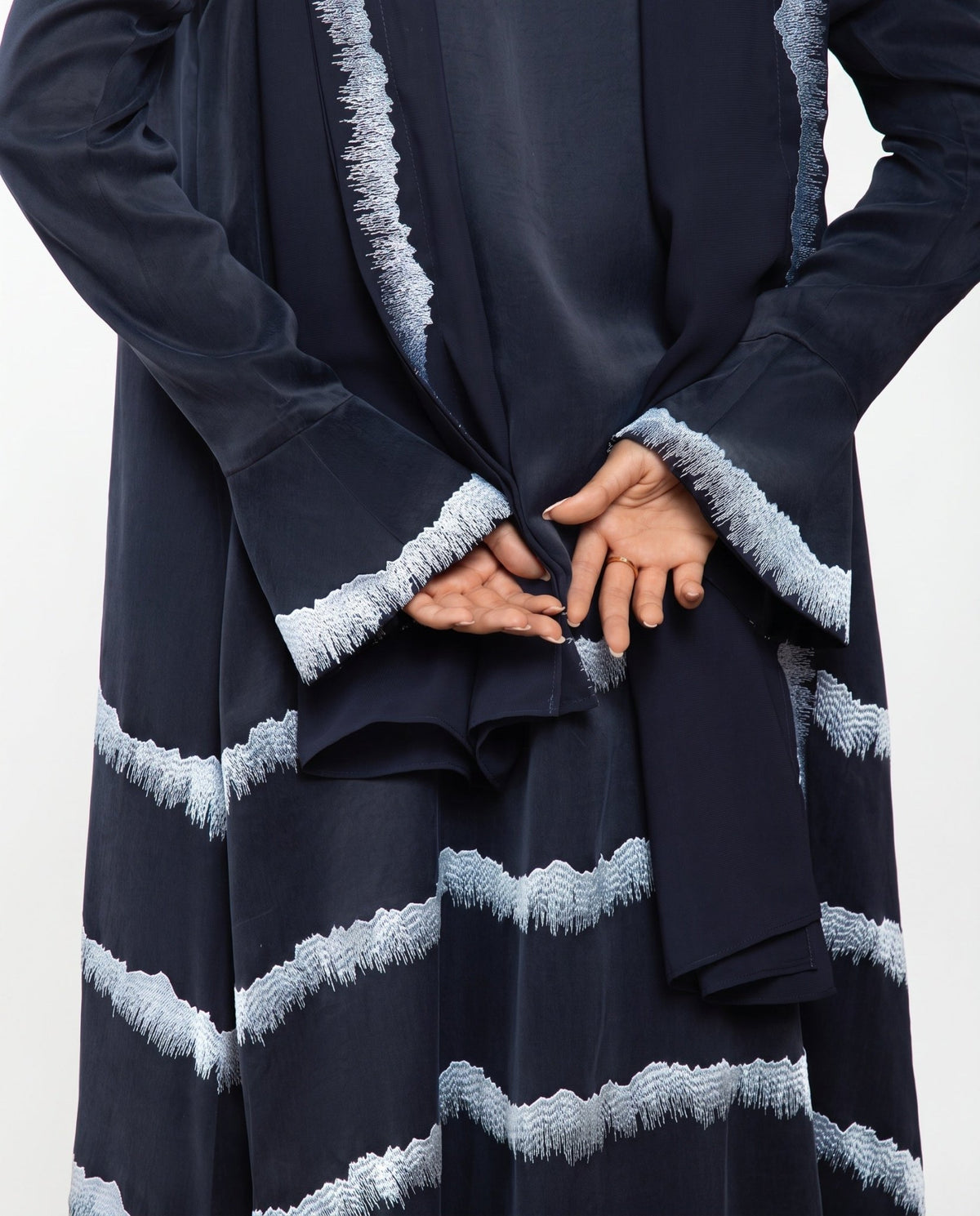 LE022-NV - Navy Washed Silk Abaya - LEGACY - MIRA Y MANO