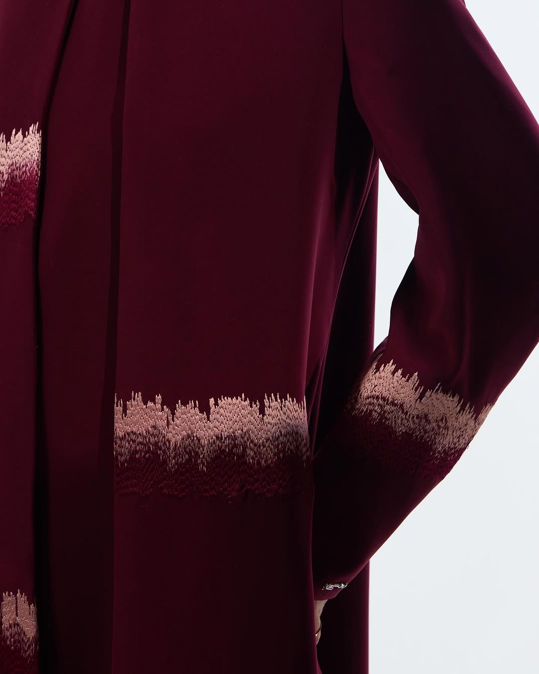 LE05E - MR ABAYA - LEGACY - MIRA Y MANO