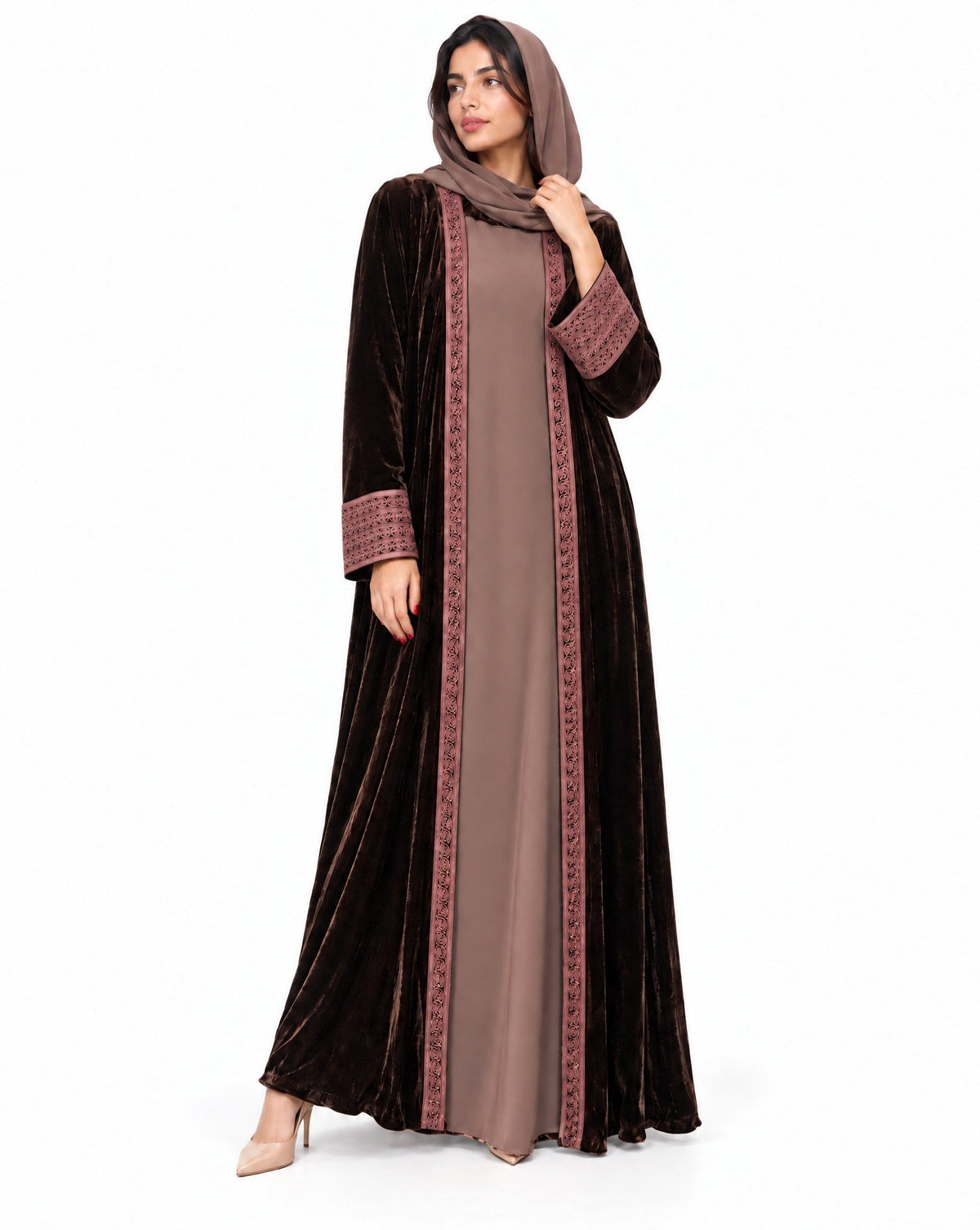 VEL-05-02 عباية