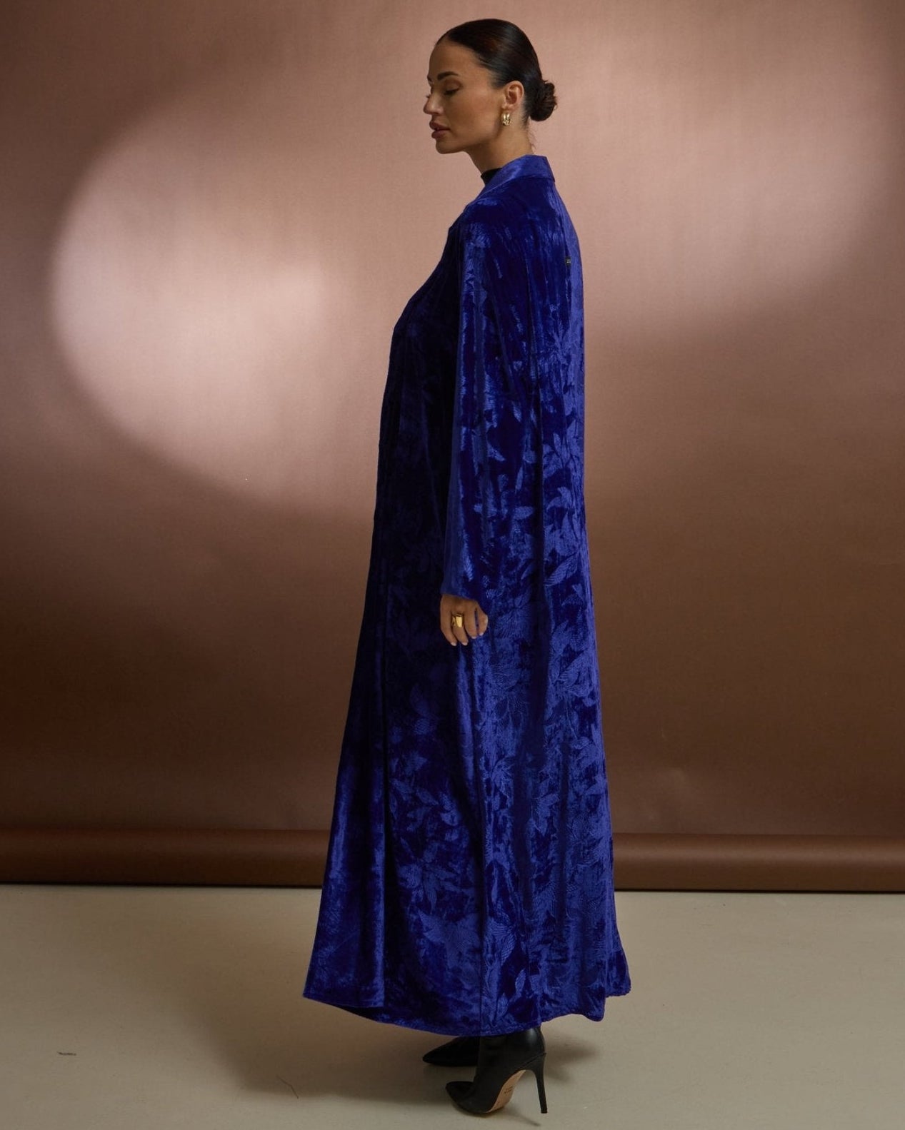 VEL - 14 - 02 ABAYA - LELAS ABAYAS - MIRA Y MANO