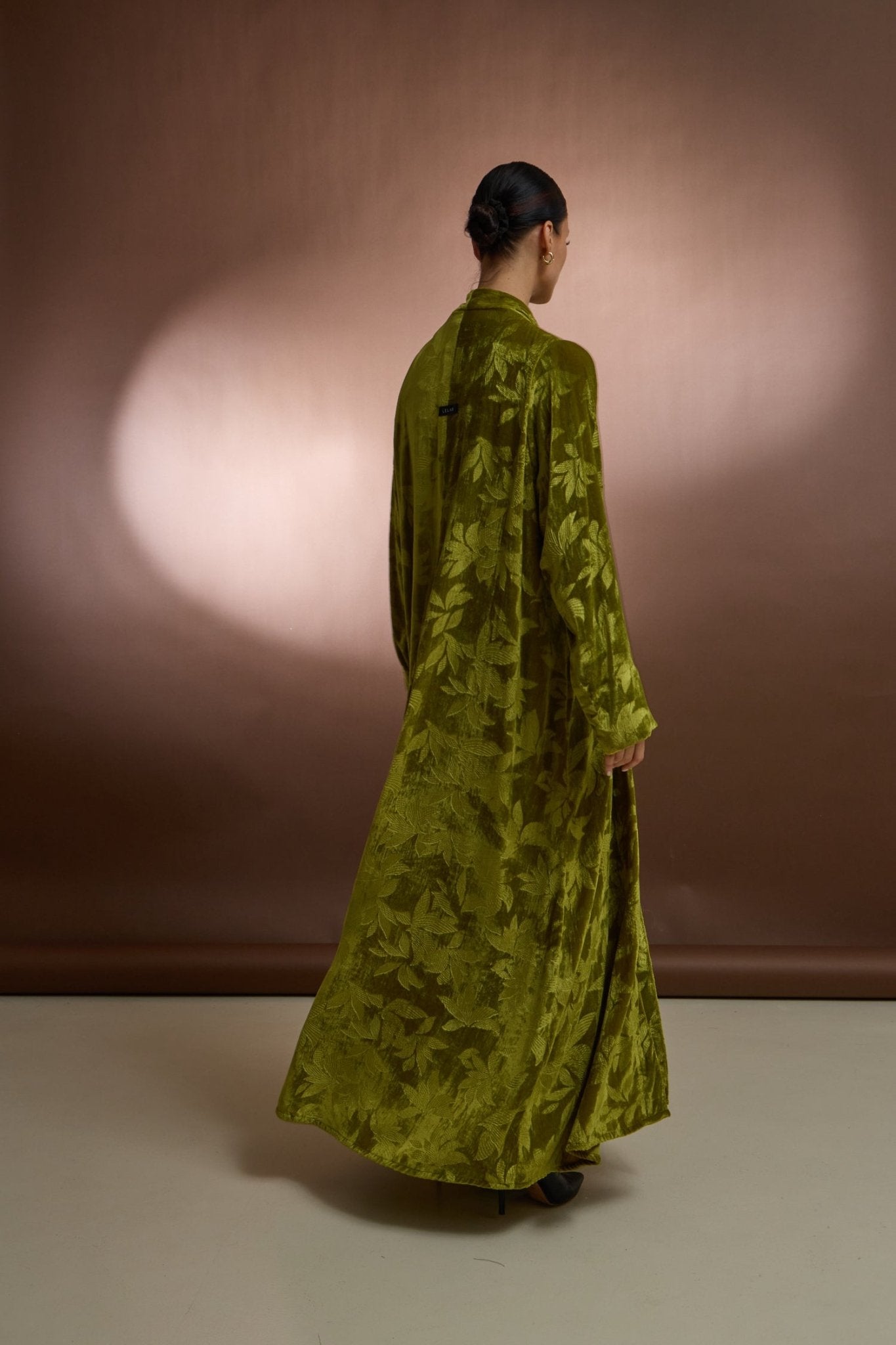 VEL - 14 - 04 ABAYA - LELAS ABAYAS - MIRA Y MANO