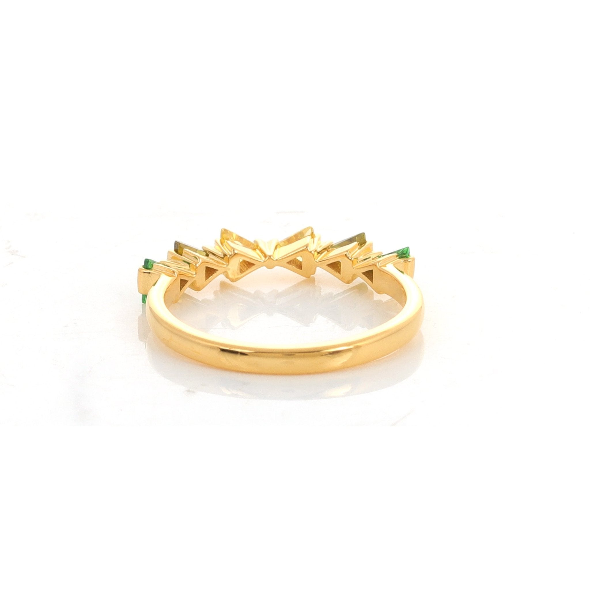 NAJD GR RING - L'ROSHA - MIRA Y MANO