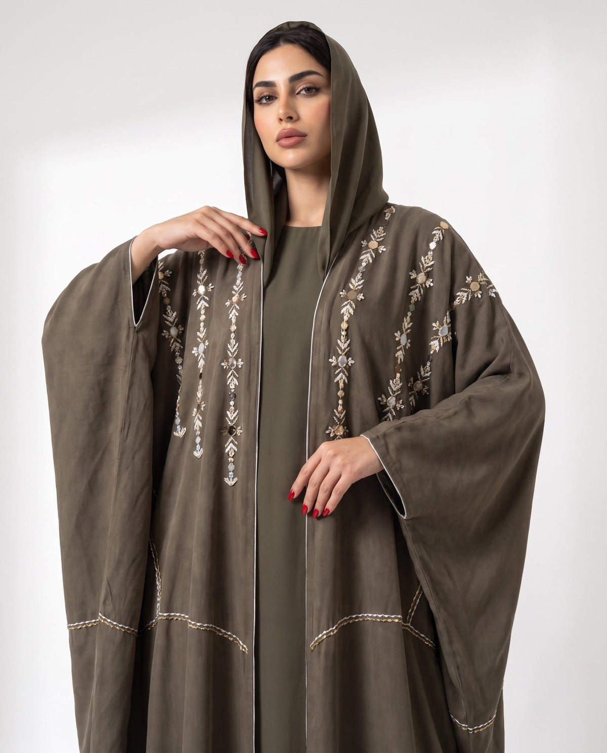 11110105 – Olive Washed Silk Abaya - LULU LINE - MIRA Y MANO