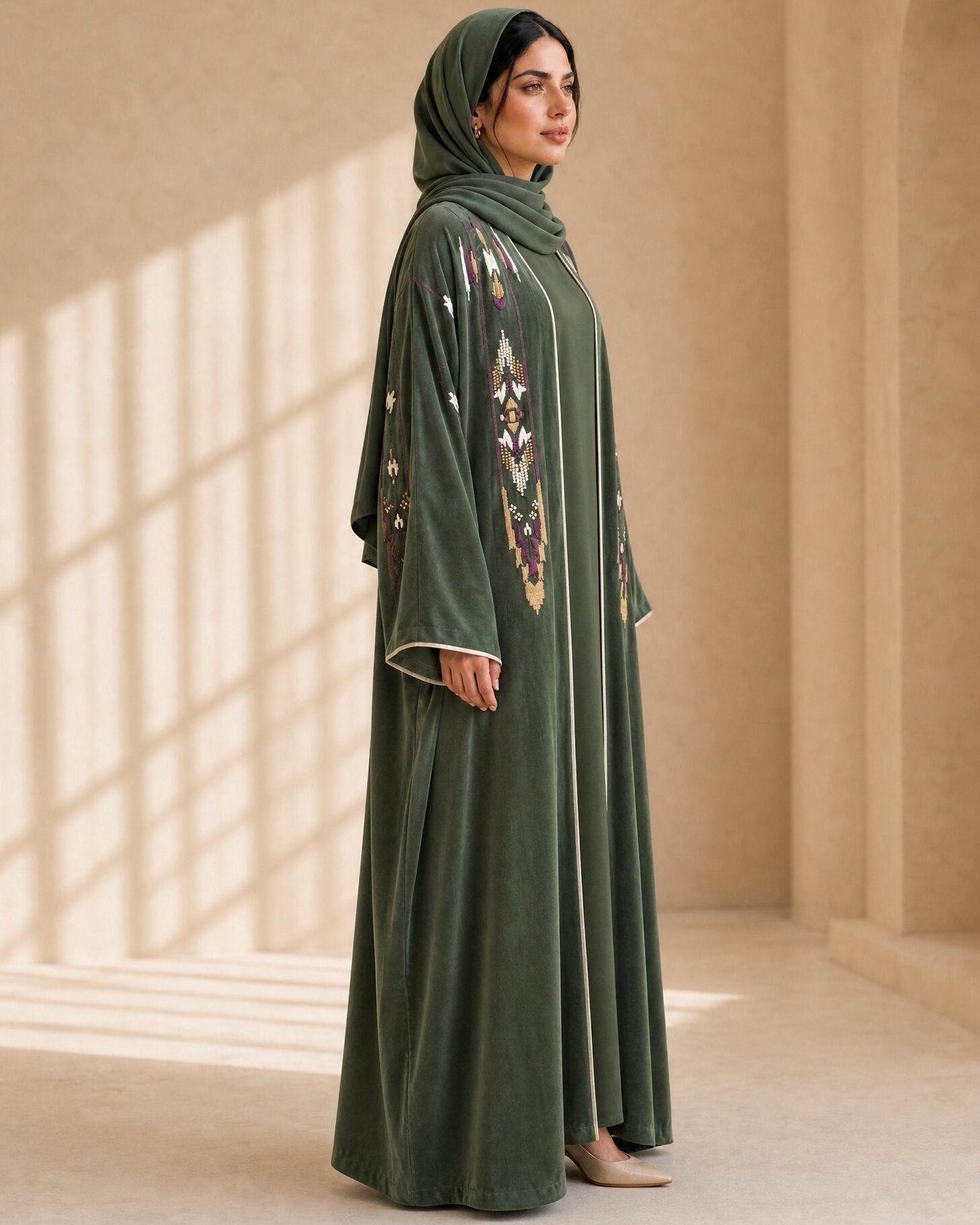 1111047 ABAYA - LULU LINE - MIRA Y MANO
