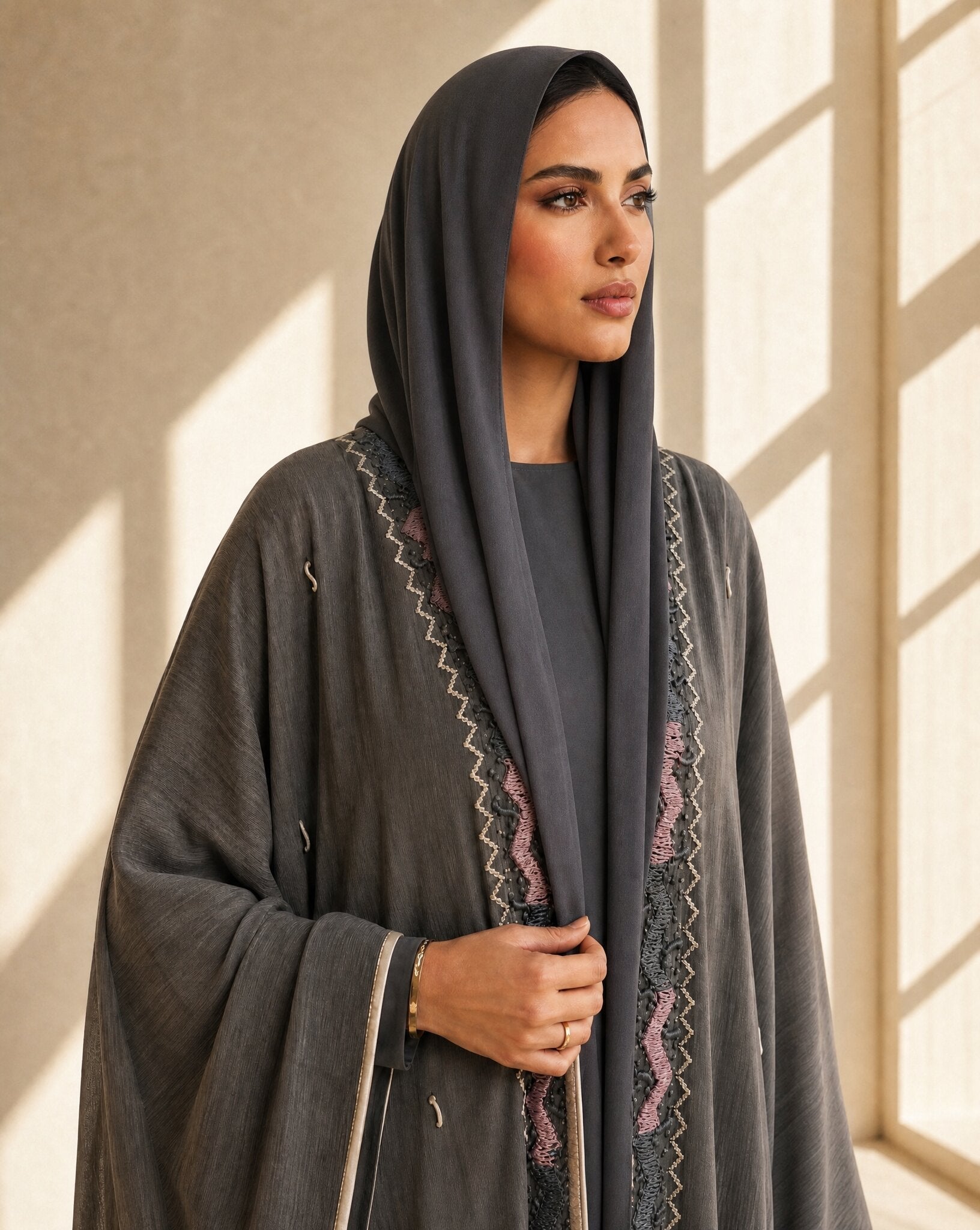 1111058 ABAYA - LULU LINE - MIRA Y MANO