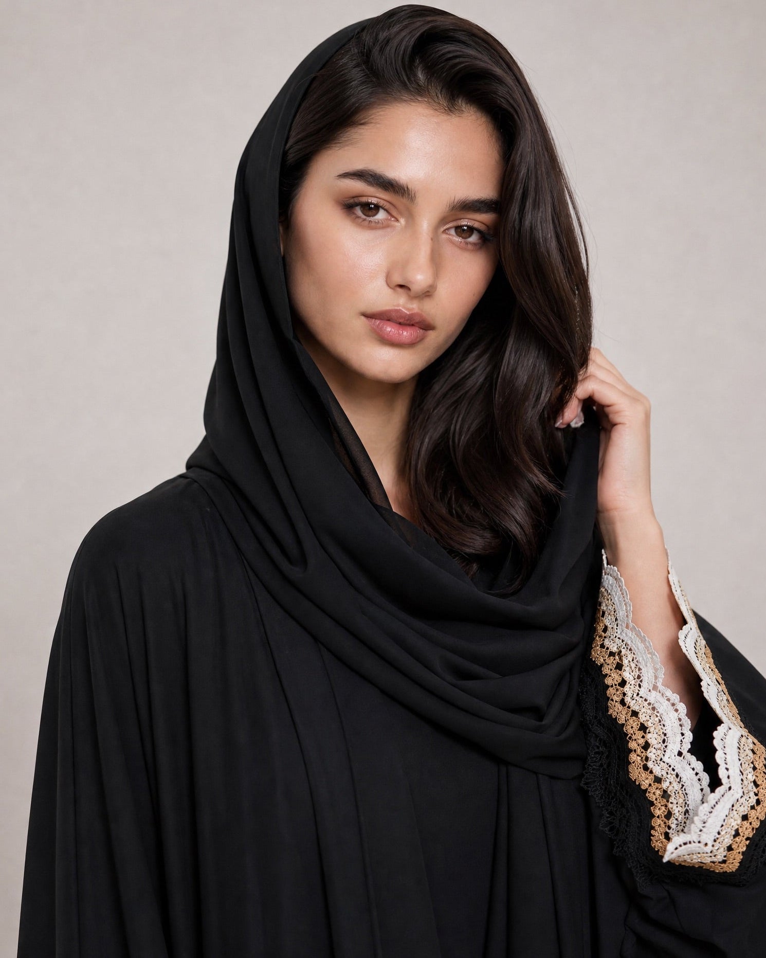 1111067 ABAYA - LULU LINE - MIRA Y MANO