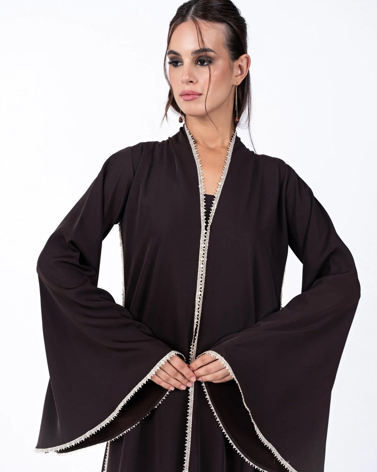 CC36 - Brown Crepe Abaya - LUNA COUTURE - MIRA Y MANO