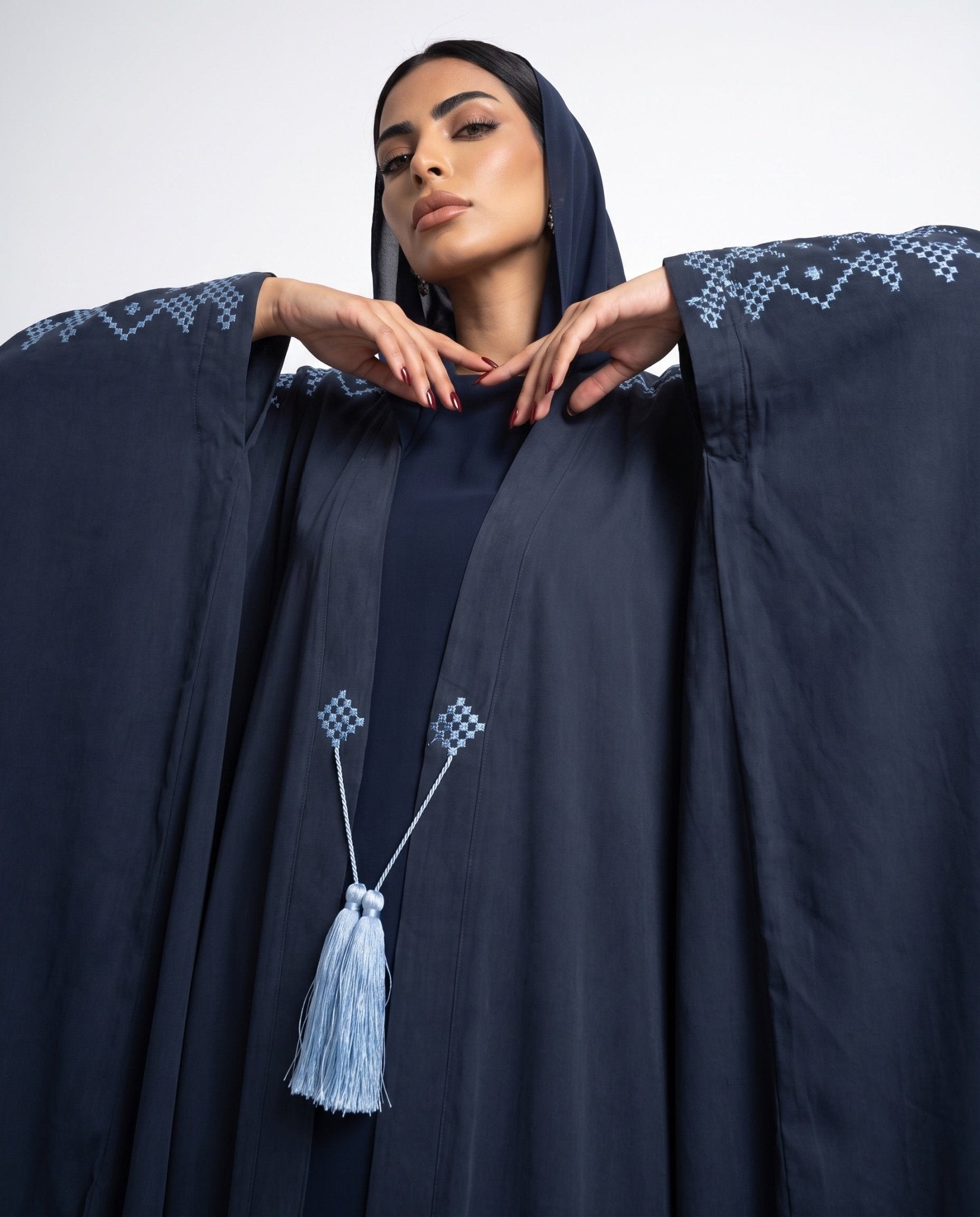 LUNA - Navy Washed Silk Abaya - LUNA LINE - MIRA Y MANO