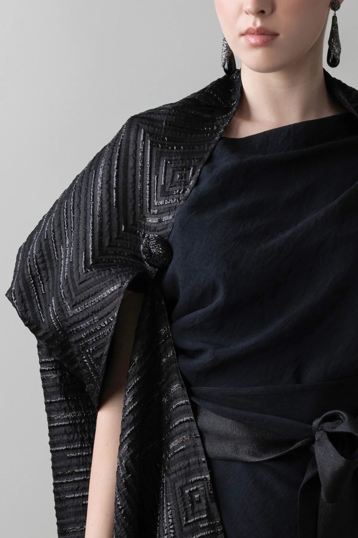 S25 - 8 - CJ3 ABAYA SET - MAHA GHALAYINI - MIRA Y MANO