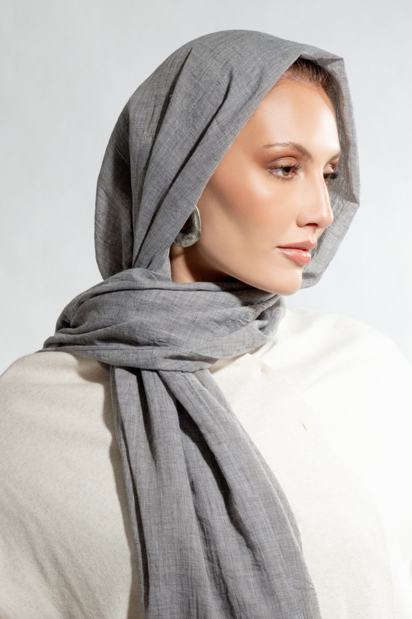 W21-83 – Scarf - MAHA GHALAYINI - MIRA Y MANO