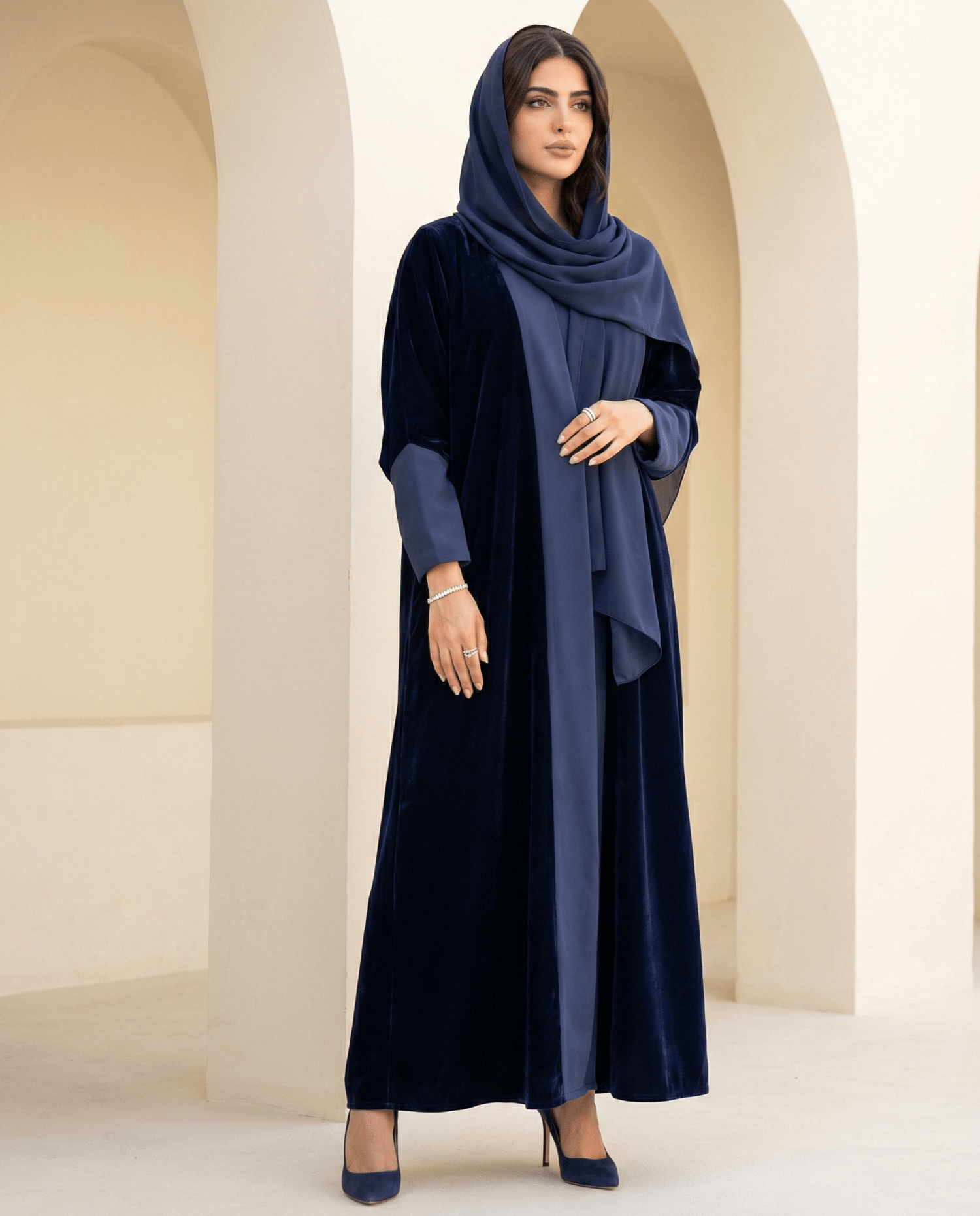 ALNOUD NAVY ABAYA - MAISON ARABELLE - MIRA Y MANO