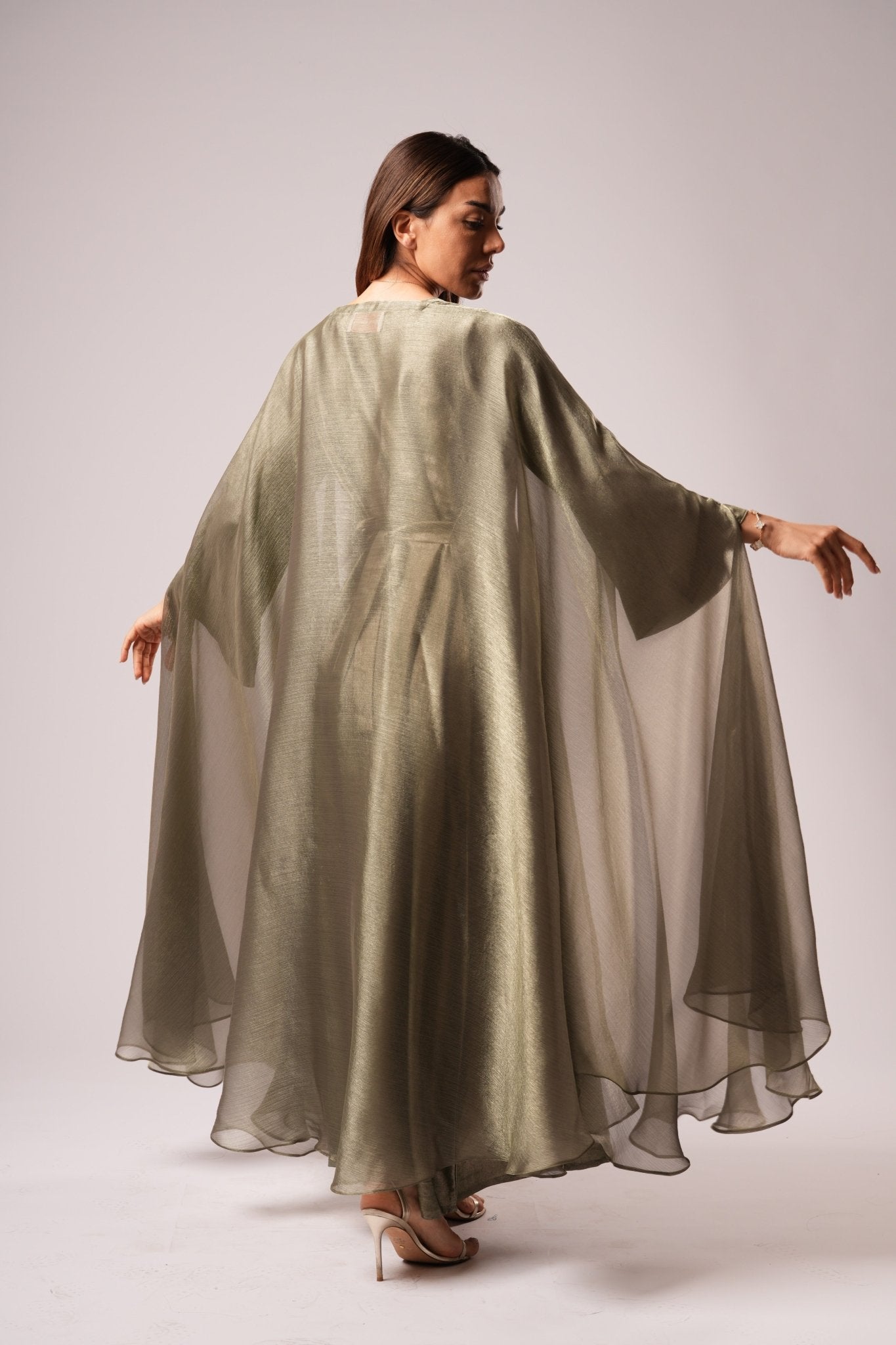 LATIFA OLIVE KAFTAN - MAISON ARABELLE - MIRA Y MANO