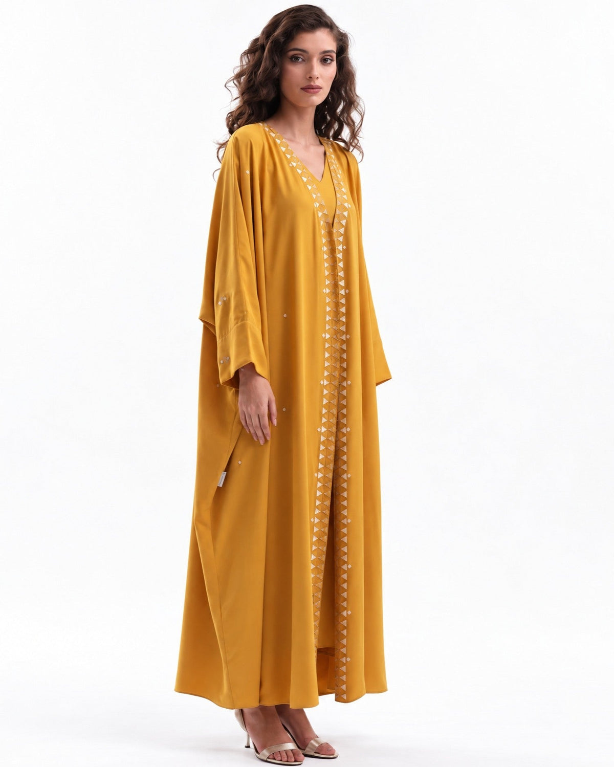 F26 A EC18 - Gold Georgette Abaya Set - MAISOON - MIRA Y MANO