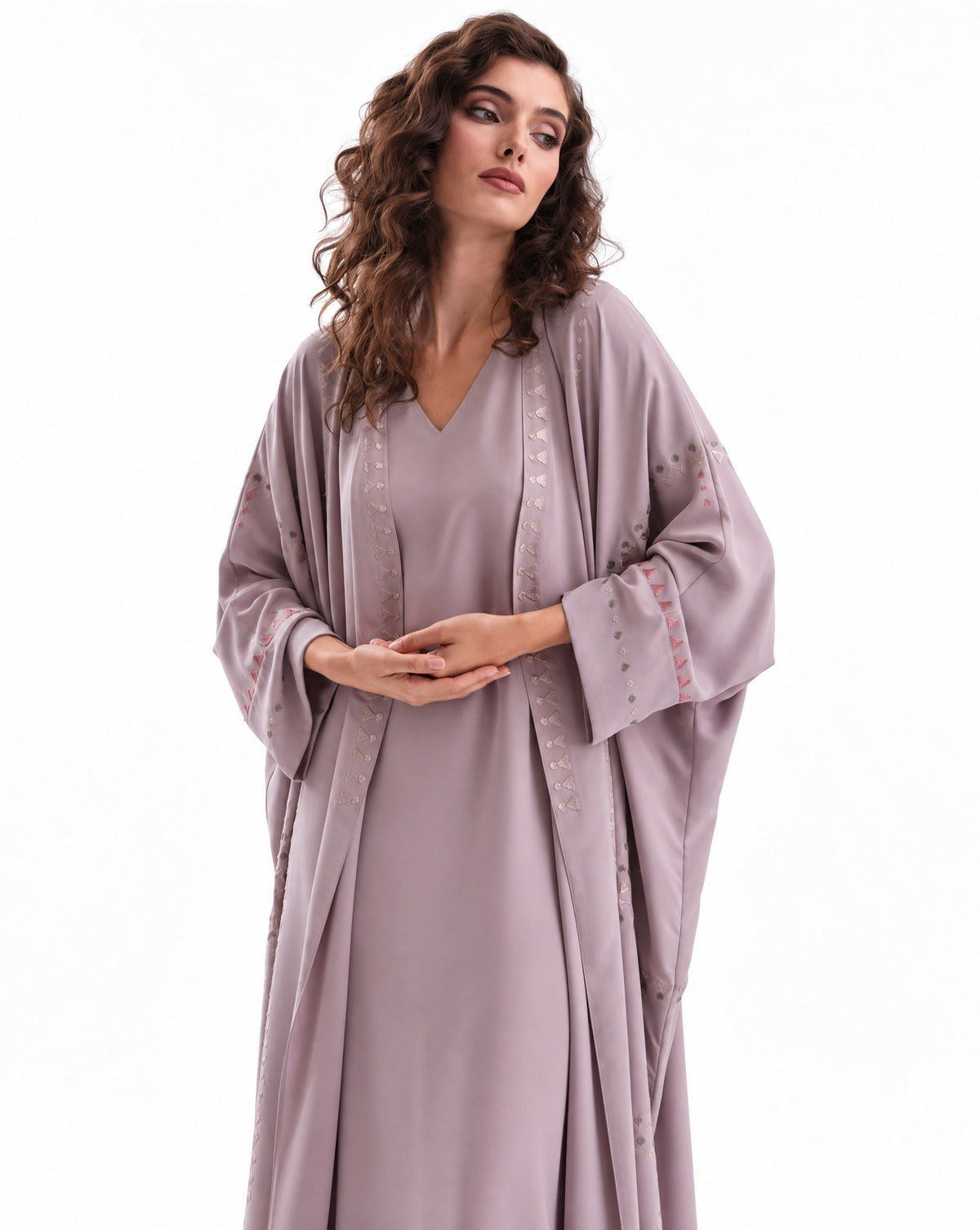 F26 A EC27 - Beige Georgette Abaya Set - MAISOON - MIRA Y MANO