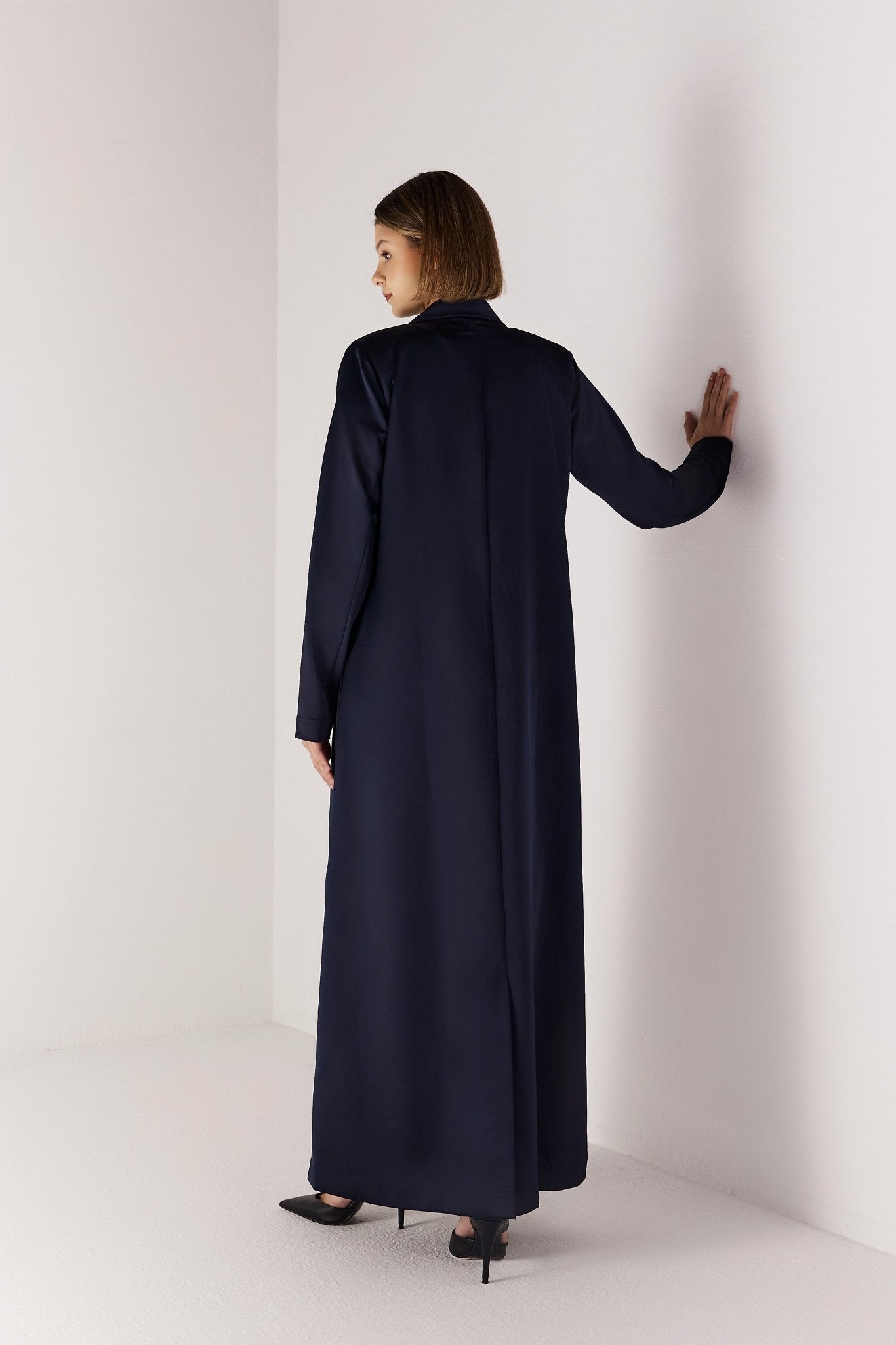 LORI - NY ABAYA - MEDD - MIRA Y MANO