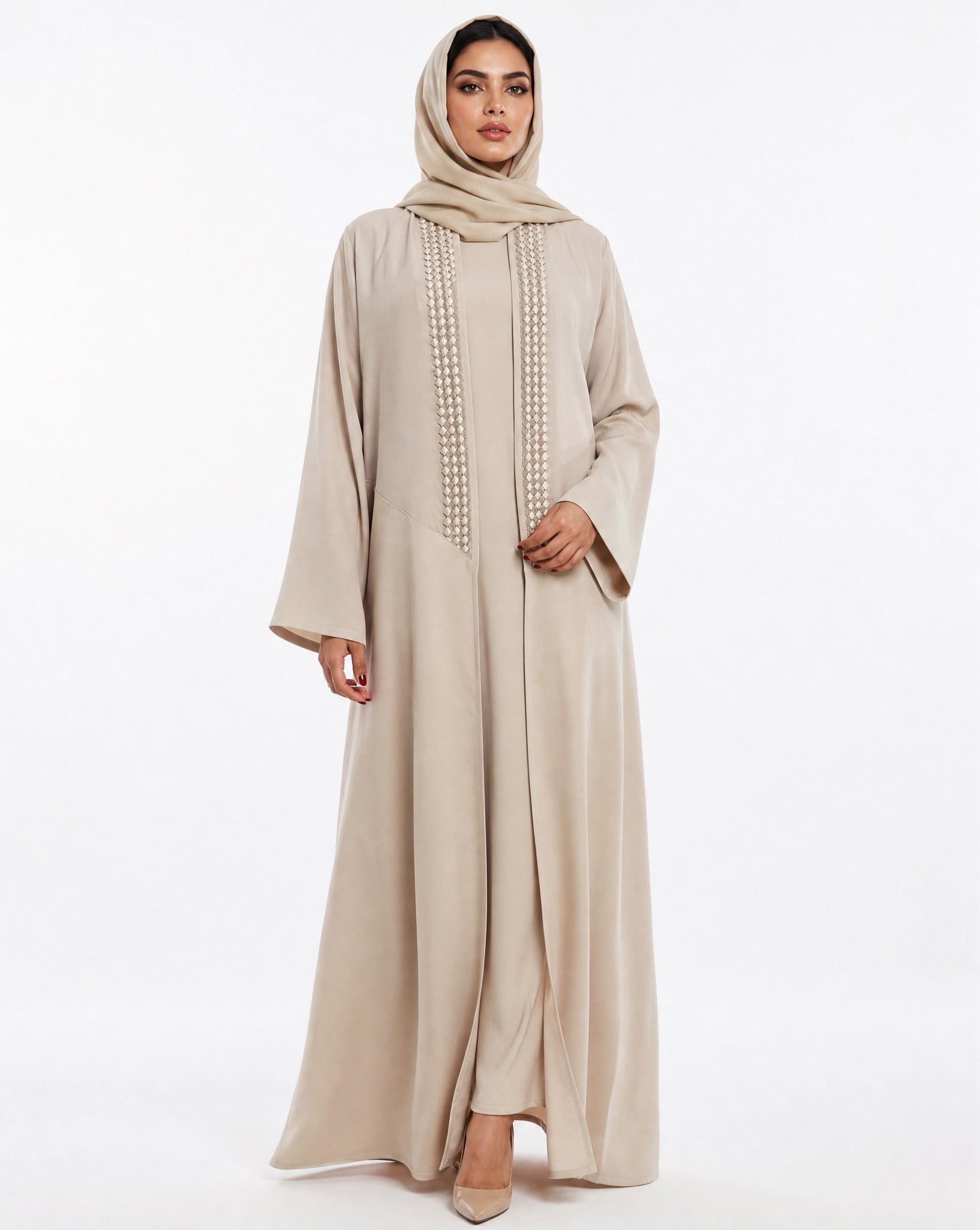 ATHEELA-BE Beige Crepe Abaya - MODISH - MIRA Y MANO