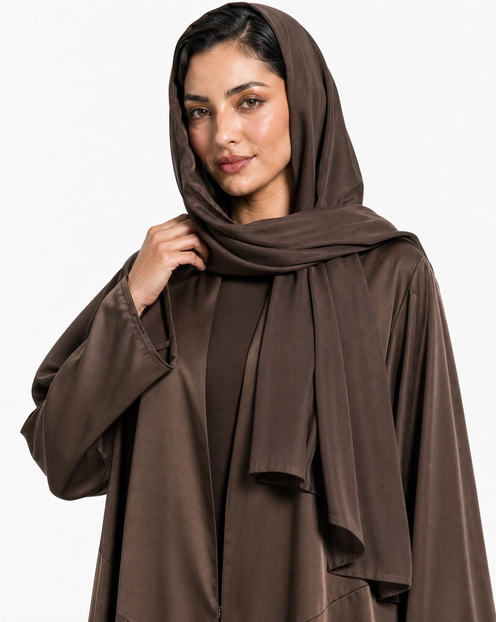 CASUAL SM-SB ABAYA - MODISH - MIRA Y MANO