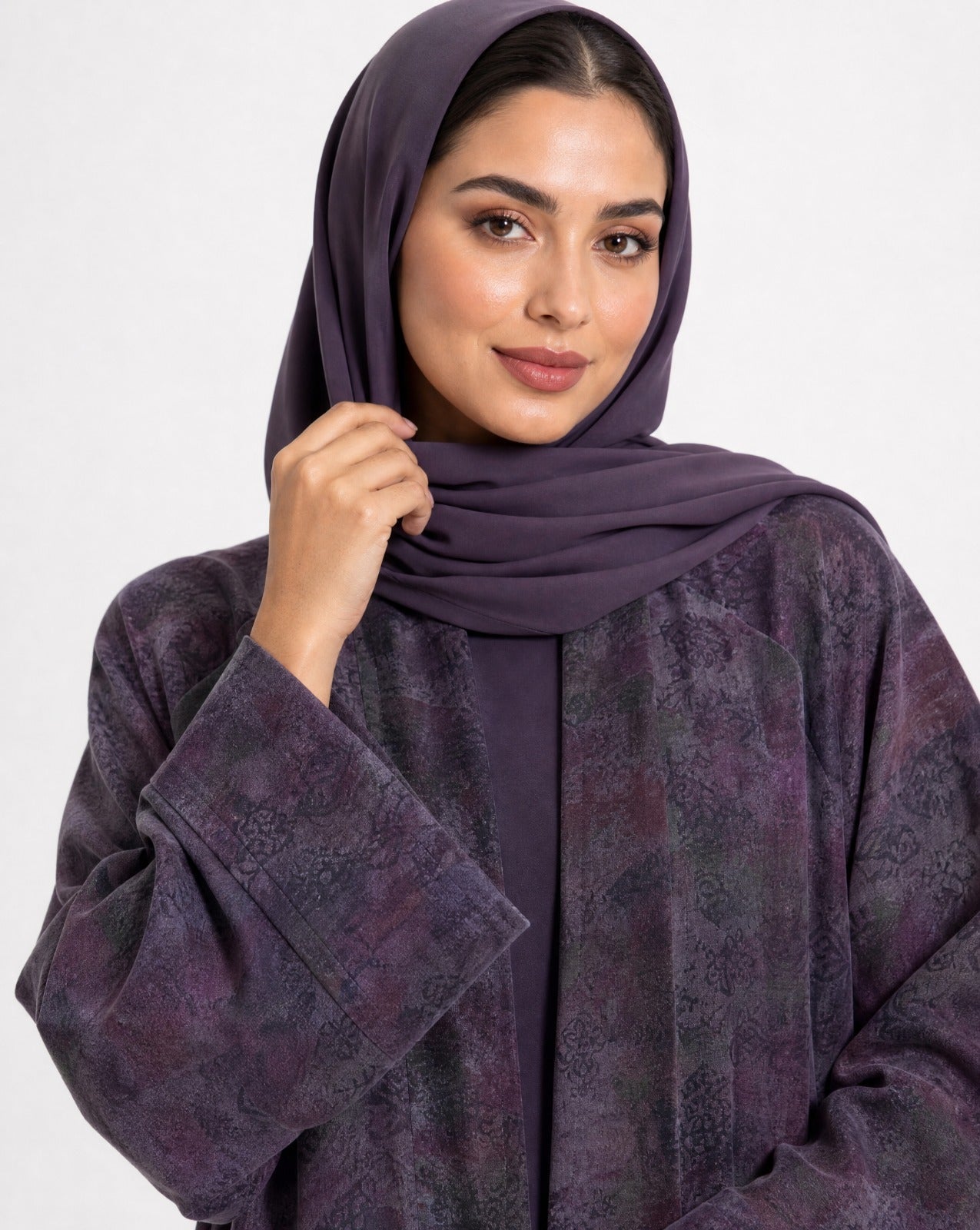 PP7 ABAYA - MODISH - MIRA Y MANO