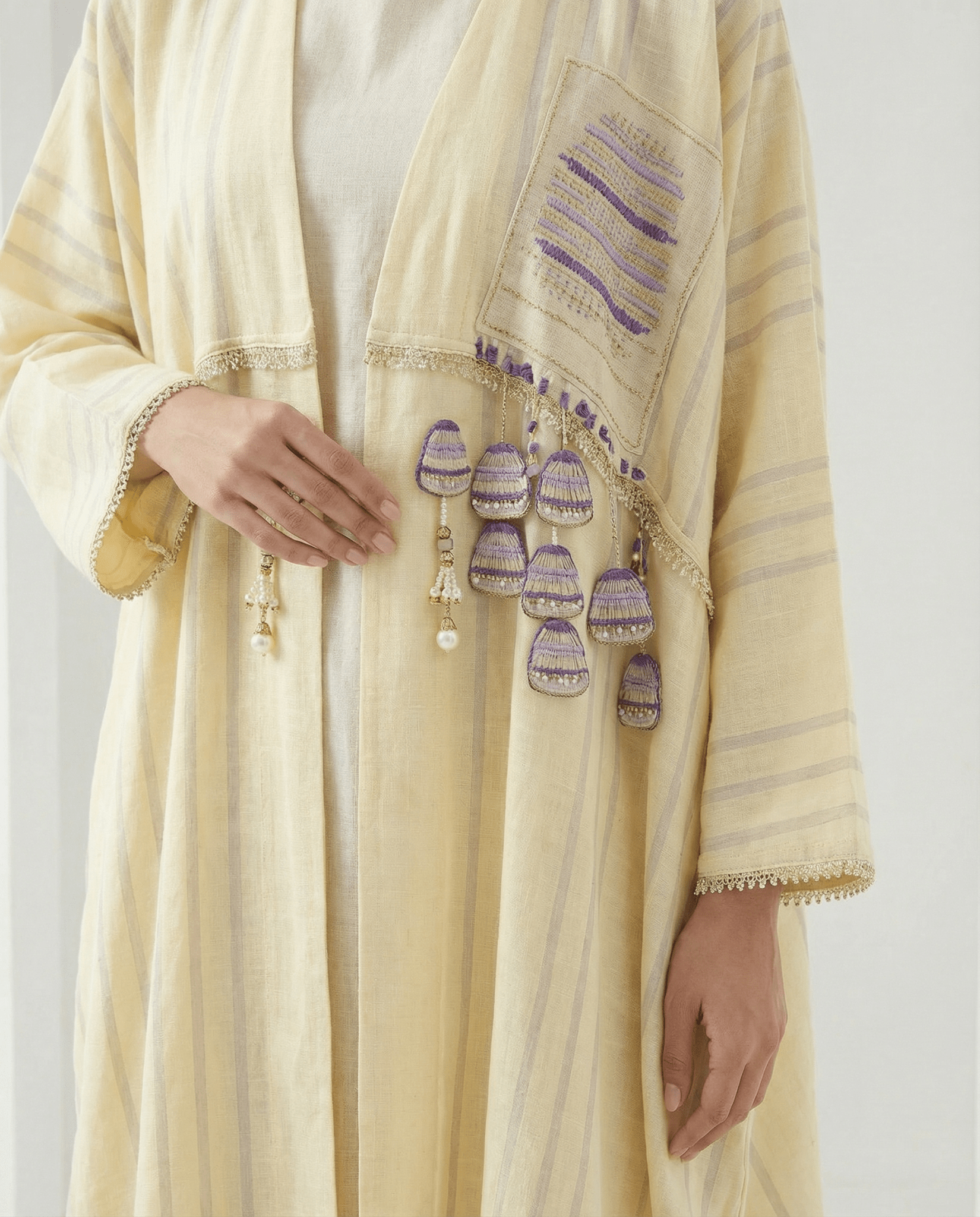 ATQPTBSH - A LY ABAYA - MOJA MAJKA - MIRA Y MANO