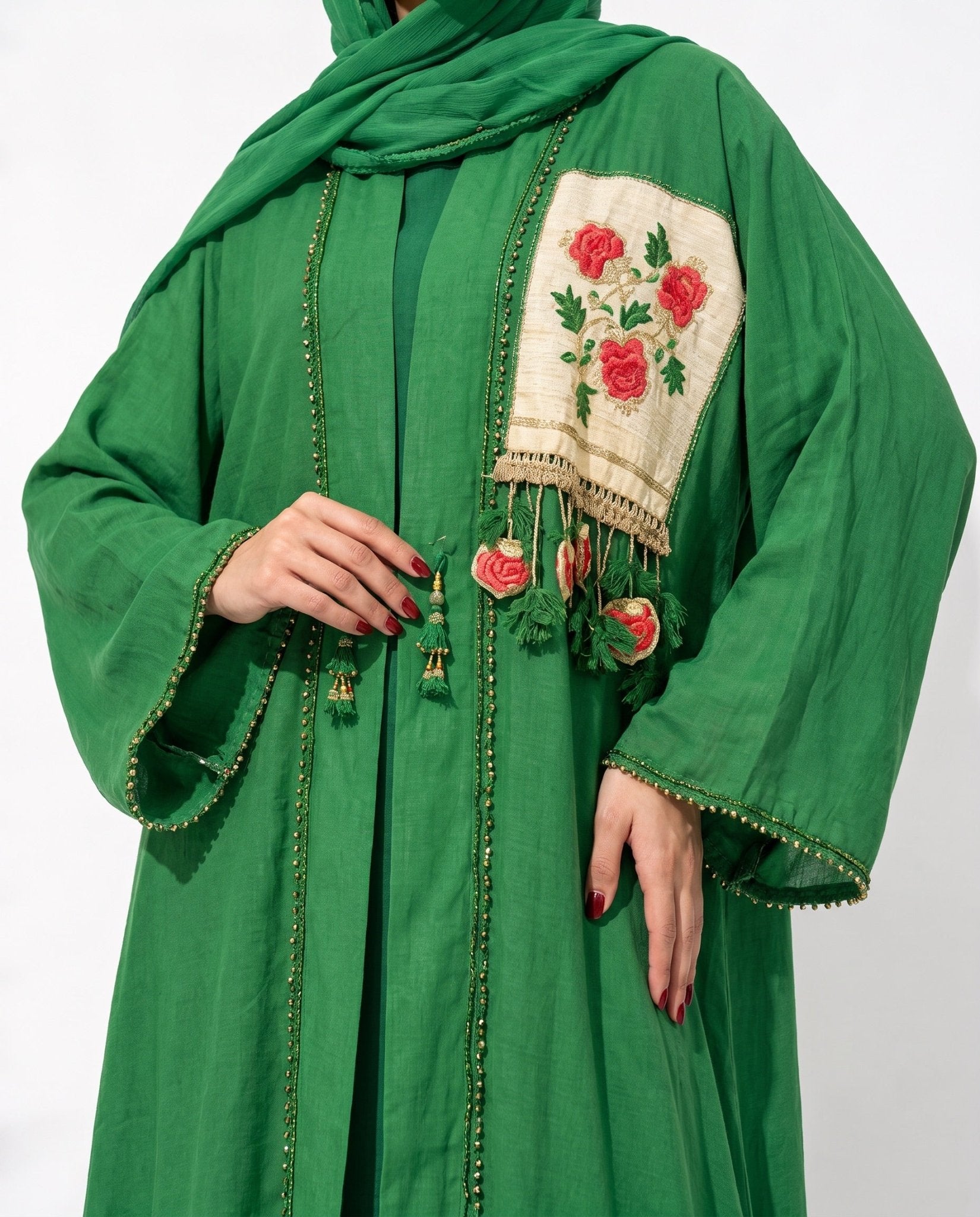 ATQPTKFT-GN-2 ABAYA - MOJA MAJKA - MIRA Y MANO