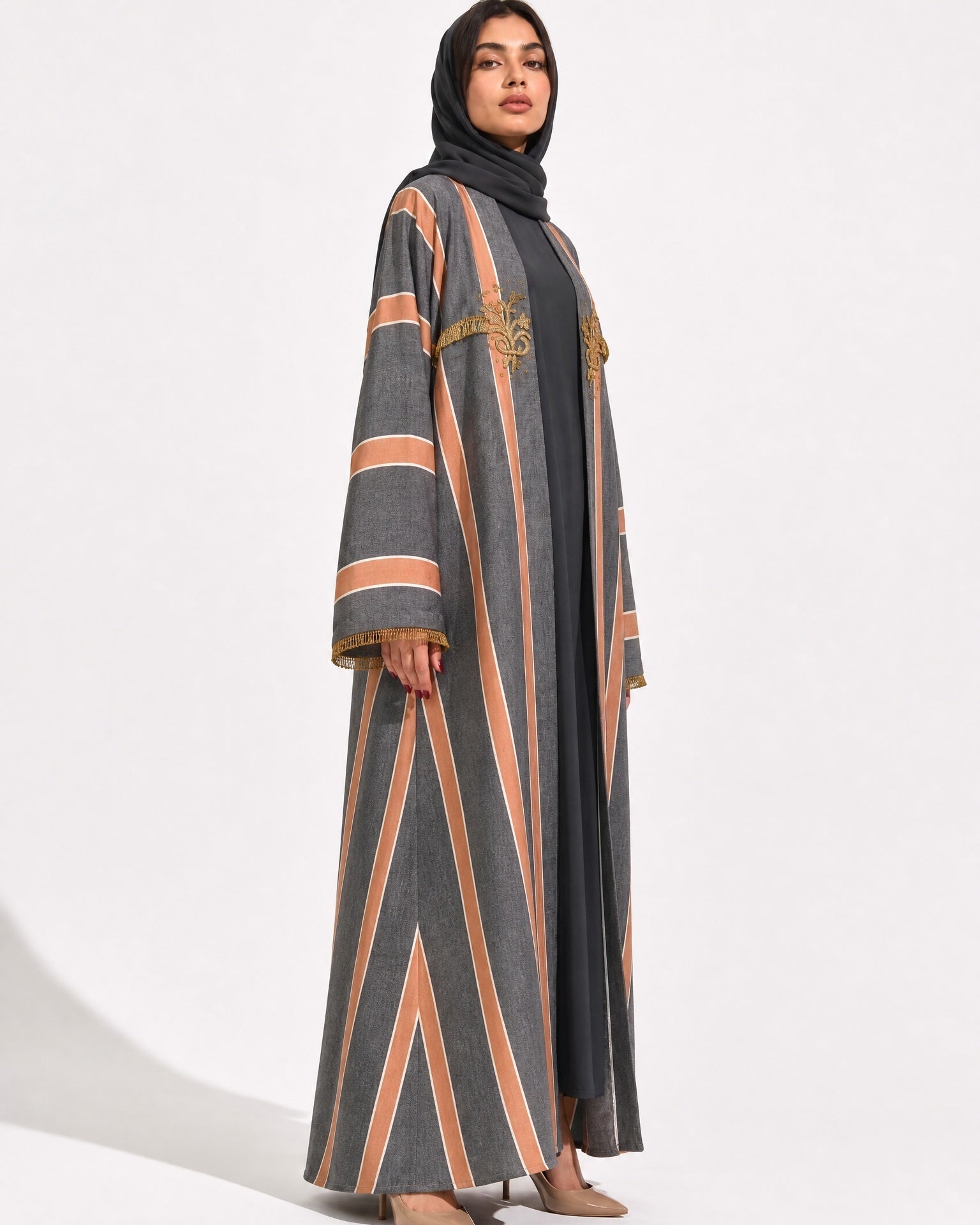 SIRKFT SIRMA – Grey Linen Abaya – Product image 2