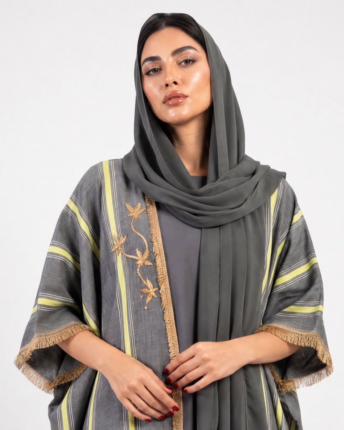 SIRMBSP-SGG ABAYA - MOJA MAJKA - MIRA Y MANO