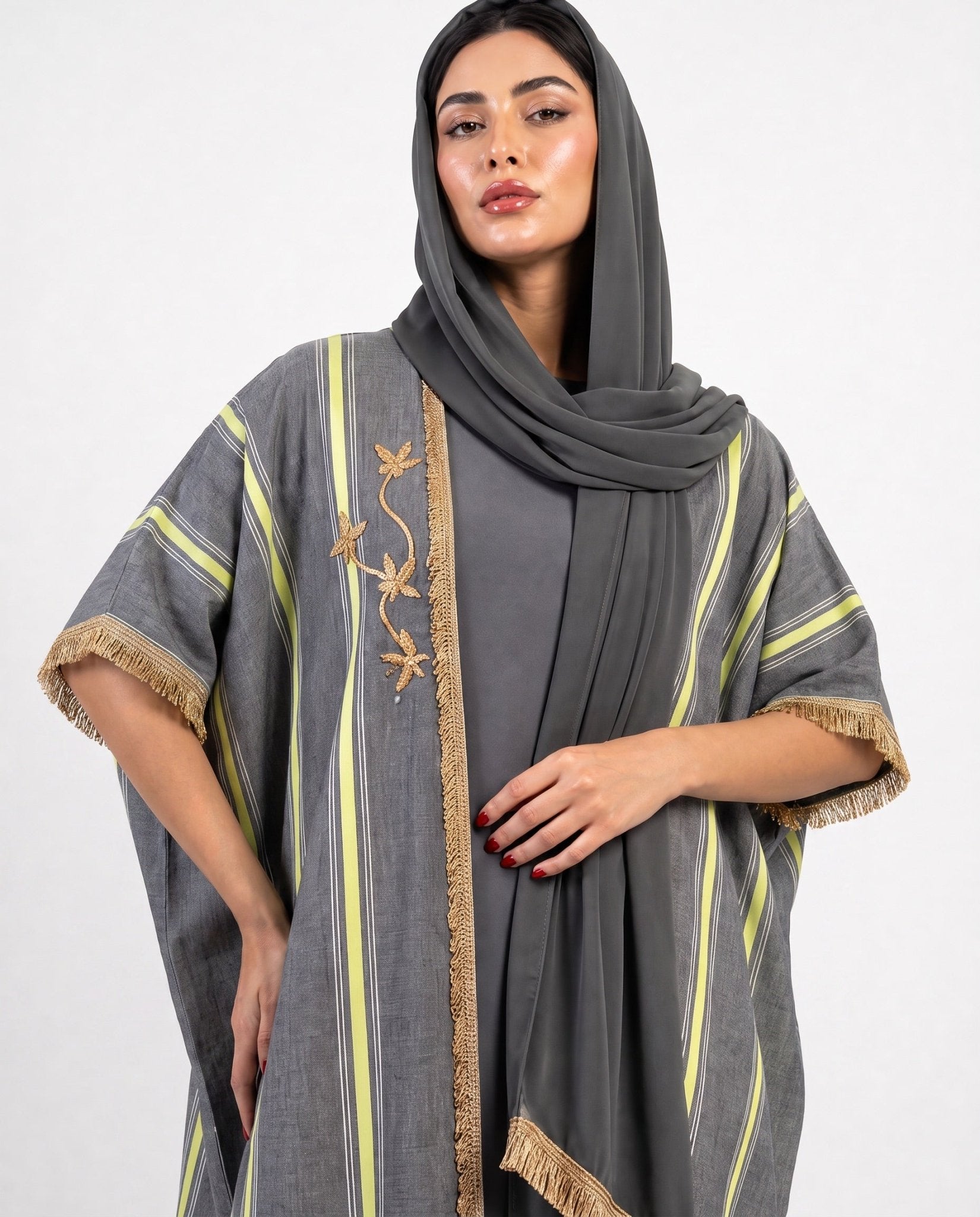 SIRMBSP-SGG ABAYA - MOJA MAJKA - MIRA Y MANO