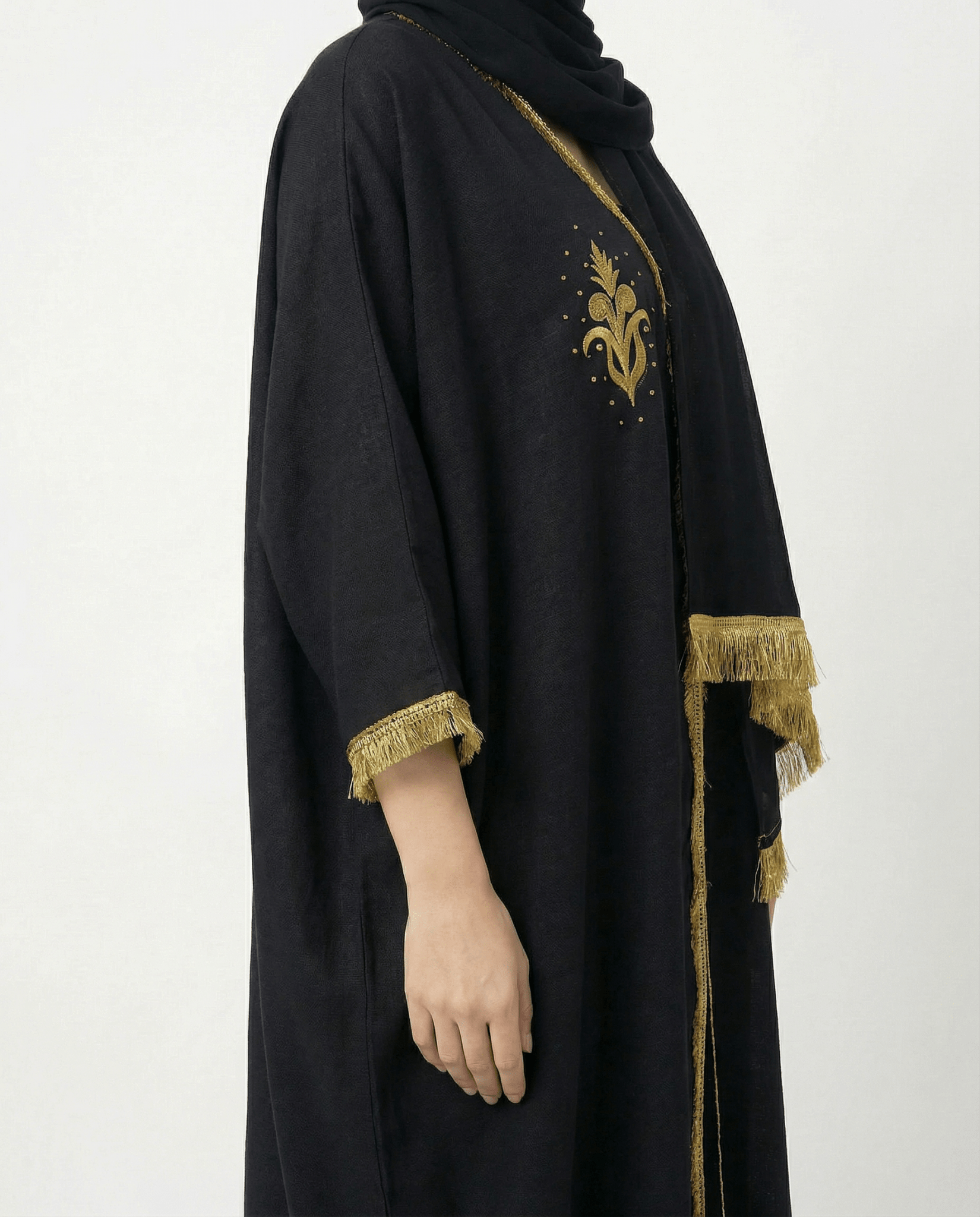 SIRMIDBSPCT - 1BK ABAYA - MOJA MAJKA - MIRA Y MANO